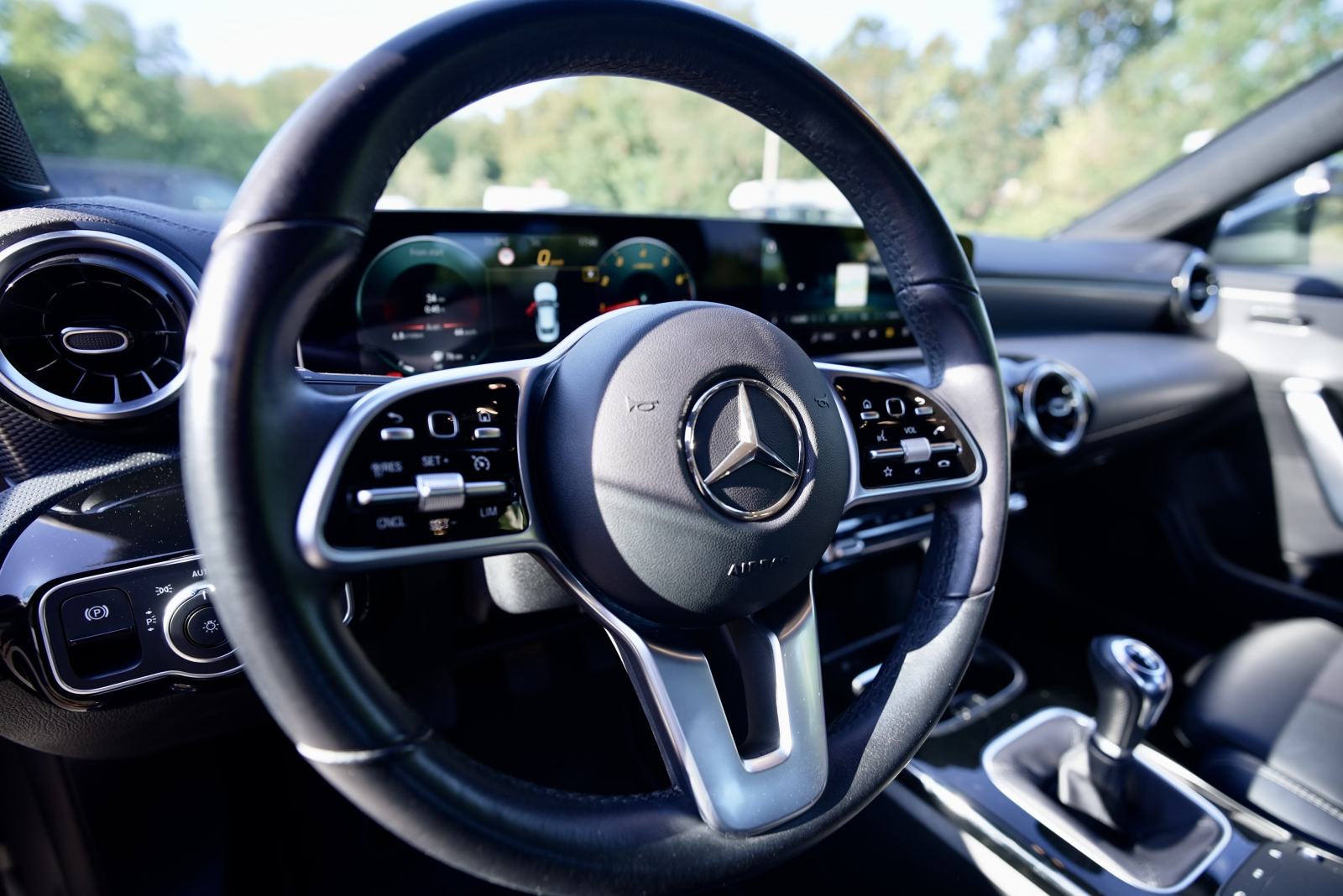 Mercedes-Benz CLA 180 (2020) – 55.000 km | Top Stanje | Full MB Servis, fotografija 6