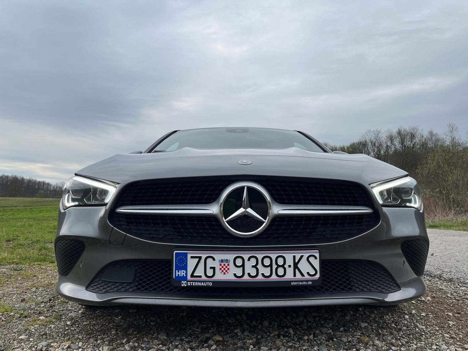 Mercedes-Benz CLA 180 / 7G / KAMERA / LED / WIDESCREEN / REG., fotografija 3