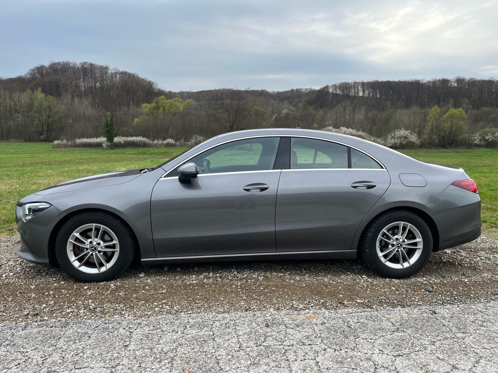 Mercedes-Benz CLA 180 / 7G / KAMERA / LED / WIDESCREEN / REG., fotografija 5