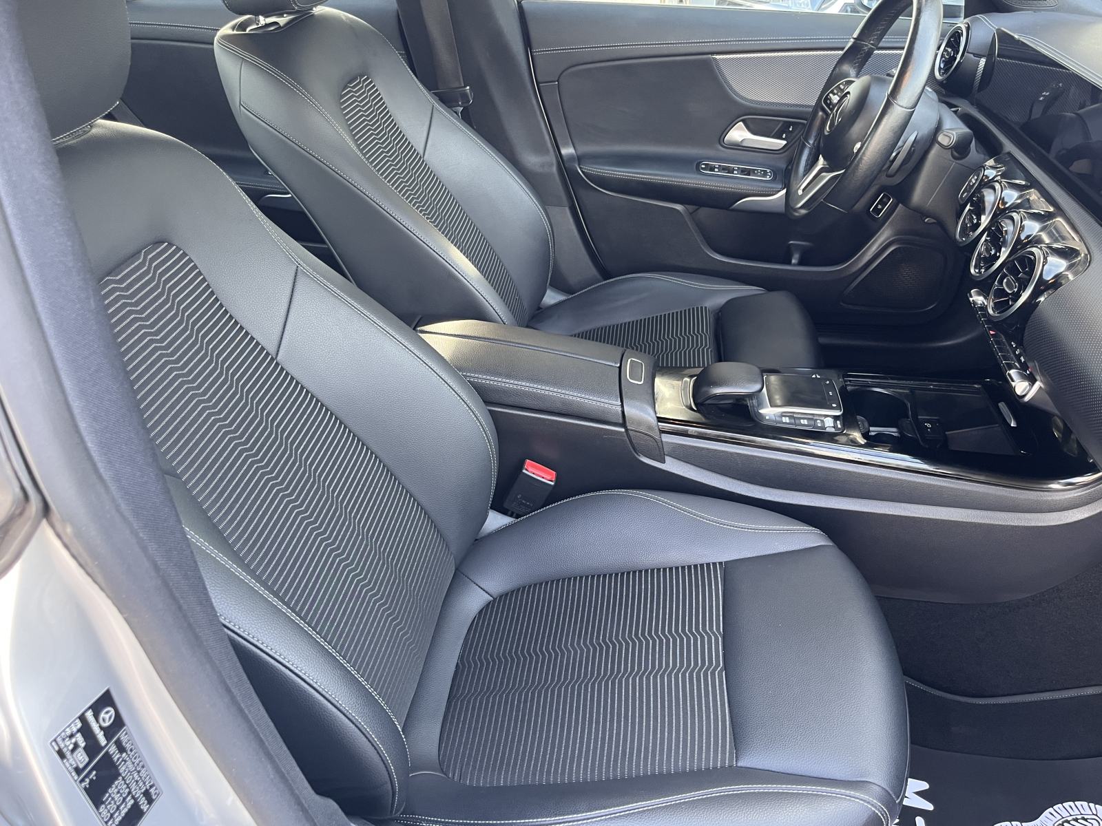 Mercedes-Benz CLA 180d, LEASING BEZ UČEŠĆA I BEZ JAMCA, fotografija 17