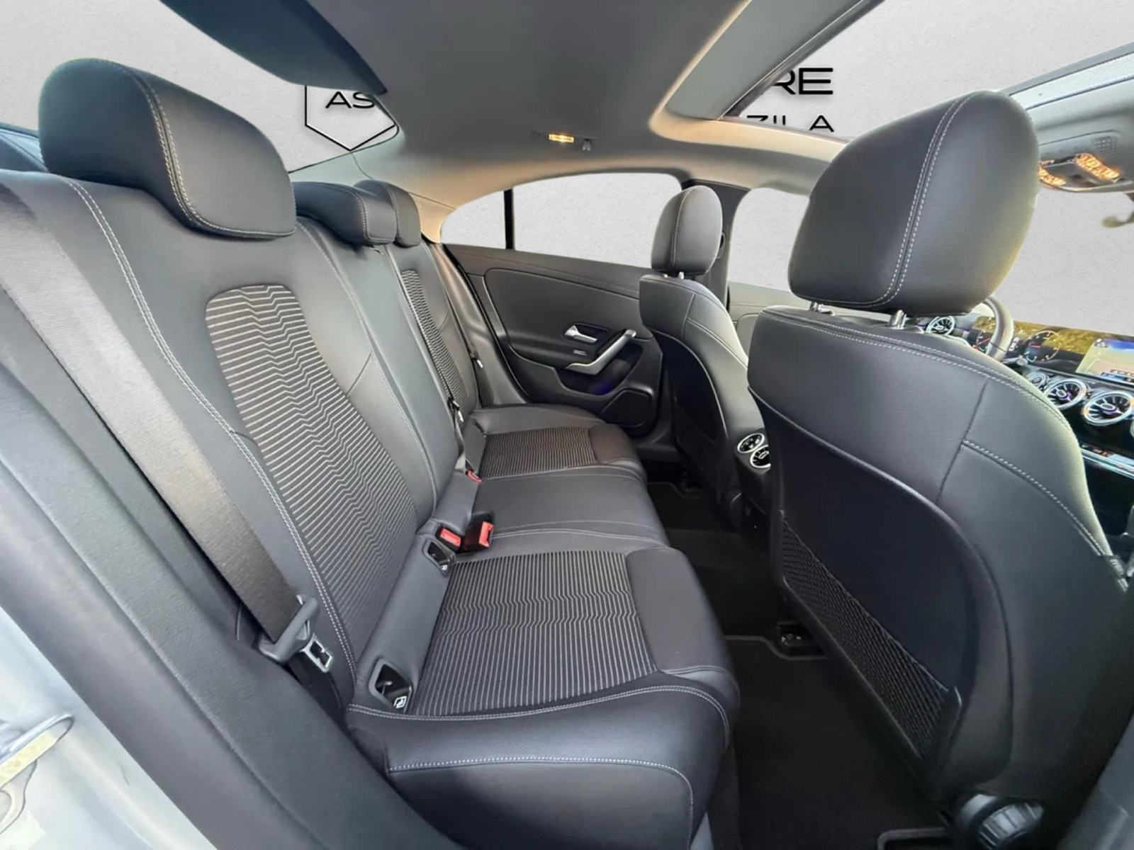 Mercedes-Benz CLA 180 D aut. | JAMSTVO 12/24. | PANORAMA, LED, AMBIENT, fotografija 13