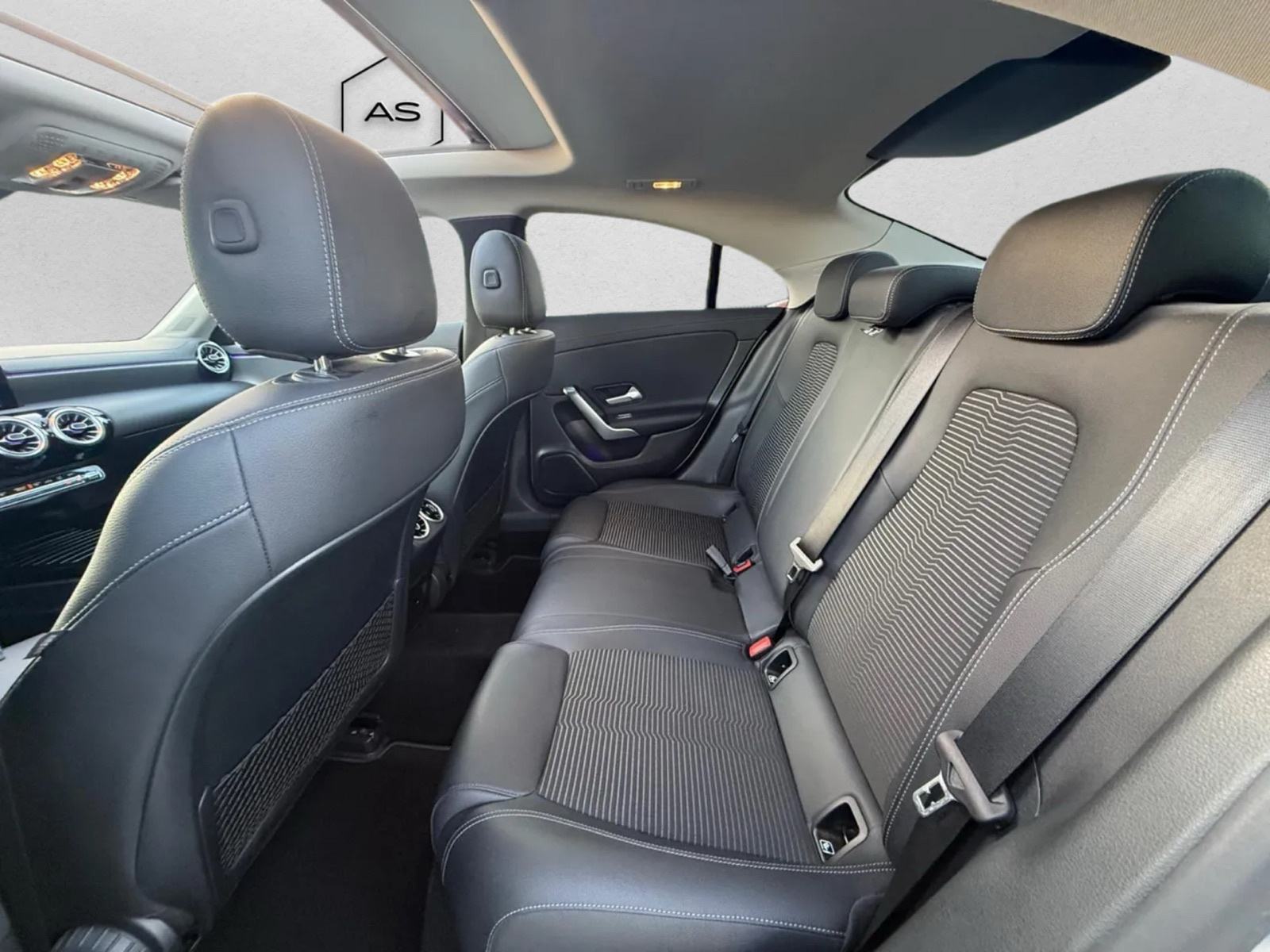 Mercedes-Benz CLA 180 D aut. | JAMSTVO 12/24. | PANORAMA, LED, AMBIENT, fotografija 14