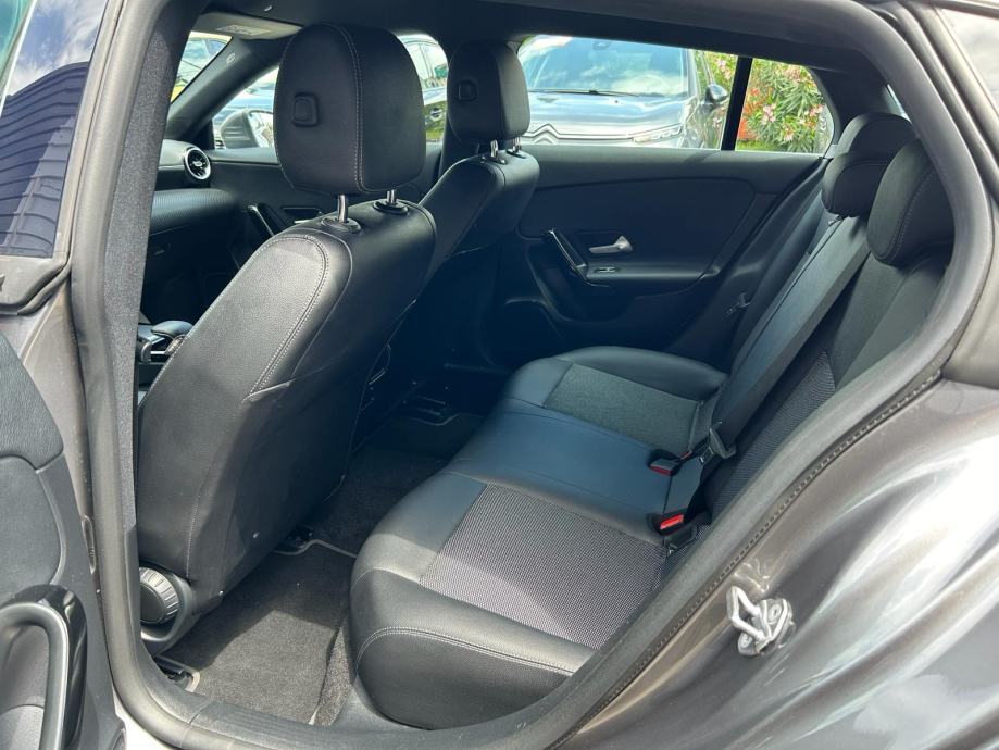 Mercedes-Benz CLA 180d - LED - VIRTUAL - GARANCIJA - SERVIS- REG.1.GOD, fotografija 11