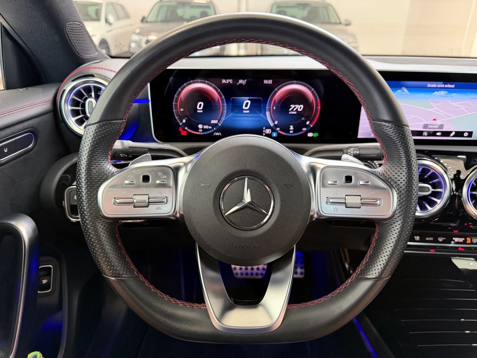 Mercedes-Benz CLA 200 d | AUTOMATIK | AMG | NIGHT | AMBI | MULTIBEAM, fotografija 15