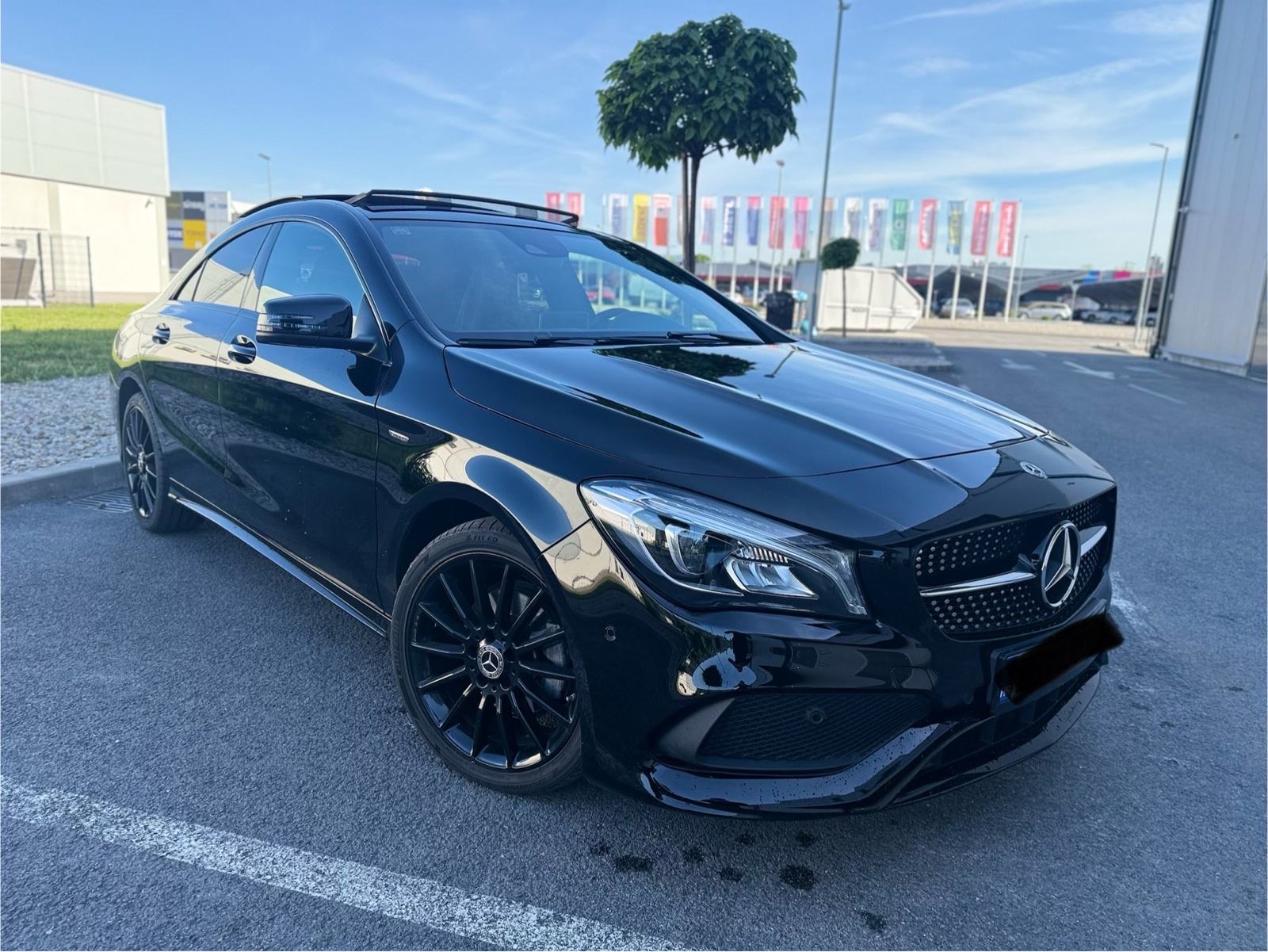 Mercedes-Benz CLA 200d samo 46.000km, fotografija 4