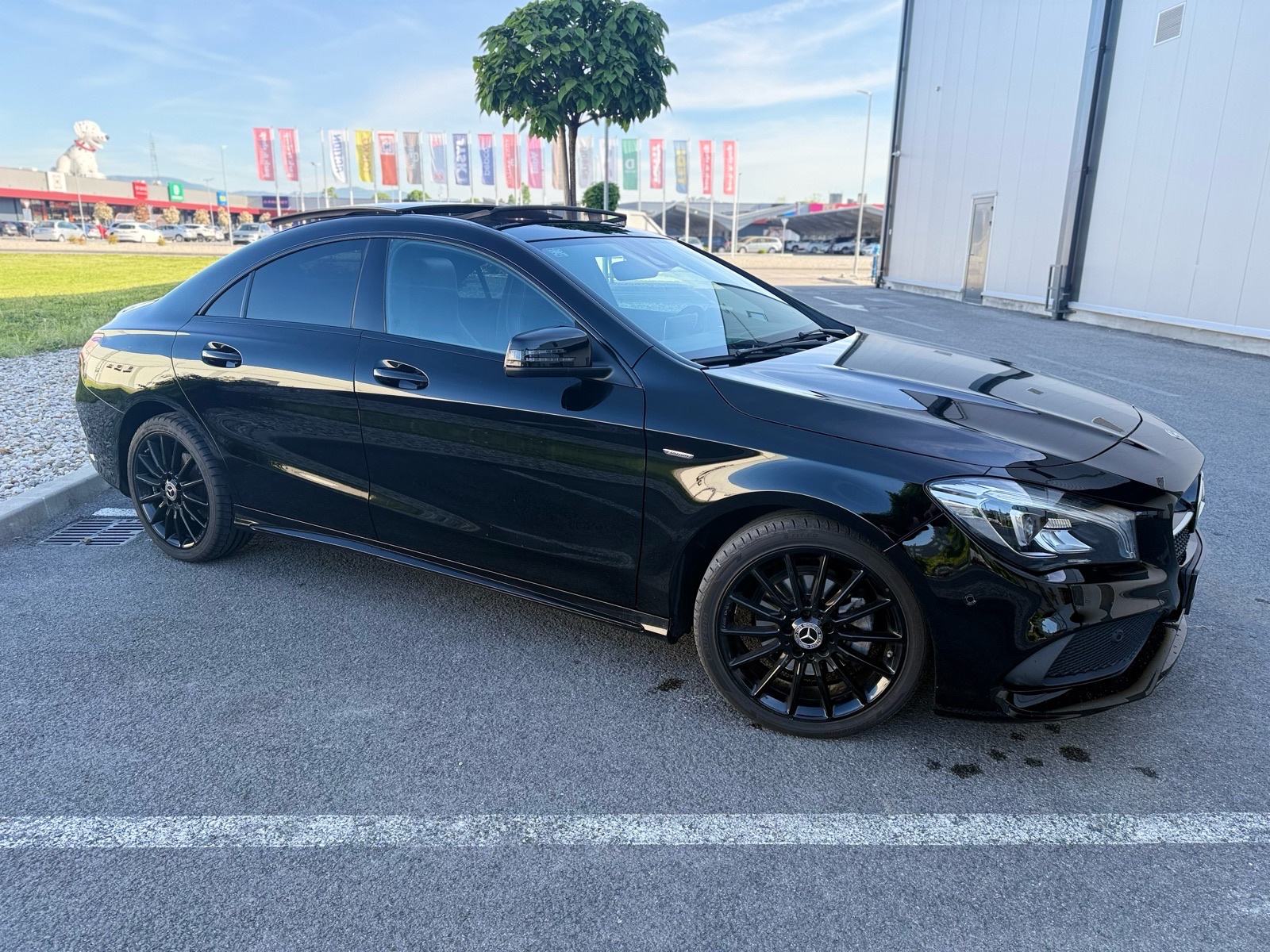 Mercedes-Benz CLA 200d samo 46.000km, fotografija 5
