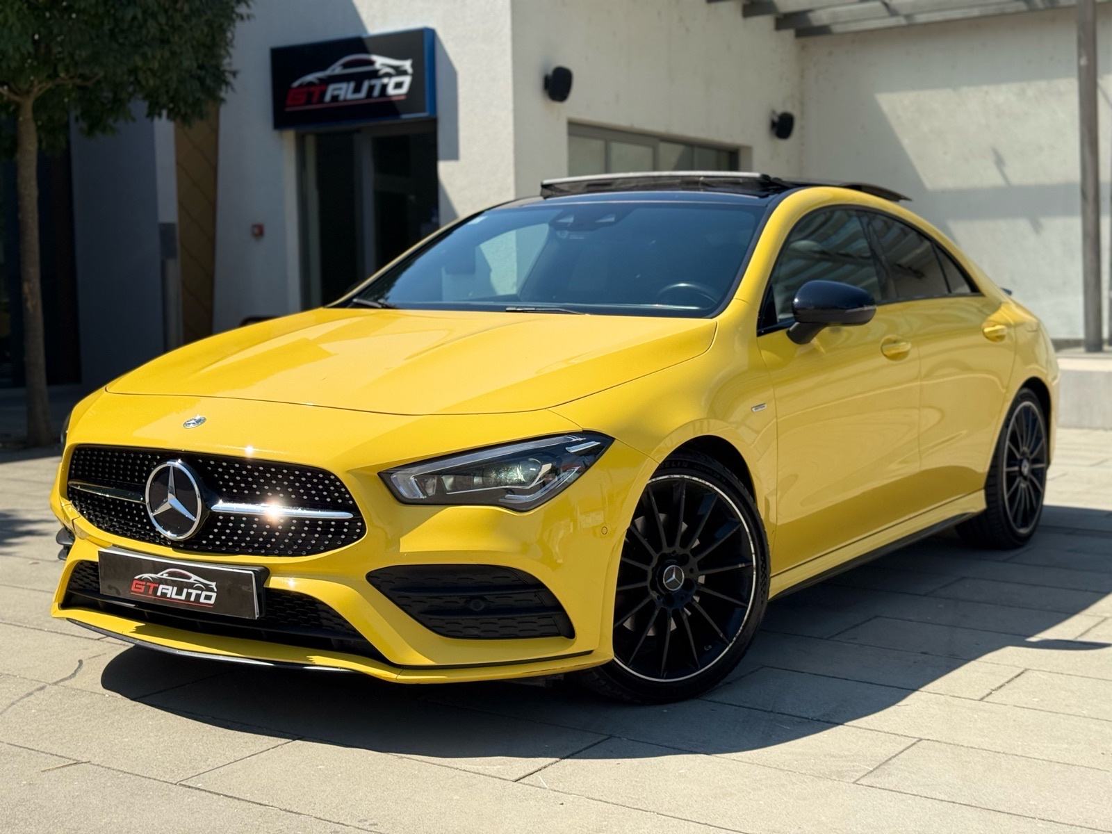 Mercedes-Benz CLA 220D 190ks 2021, AMG ,Pano, Navi, Alu 19, Jamstvo, fotografija 2