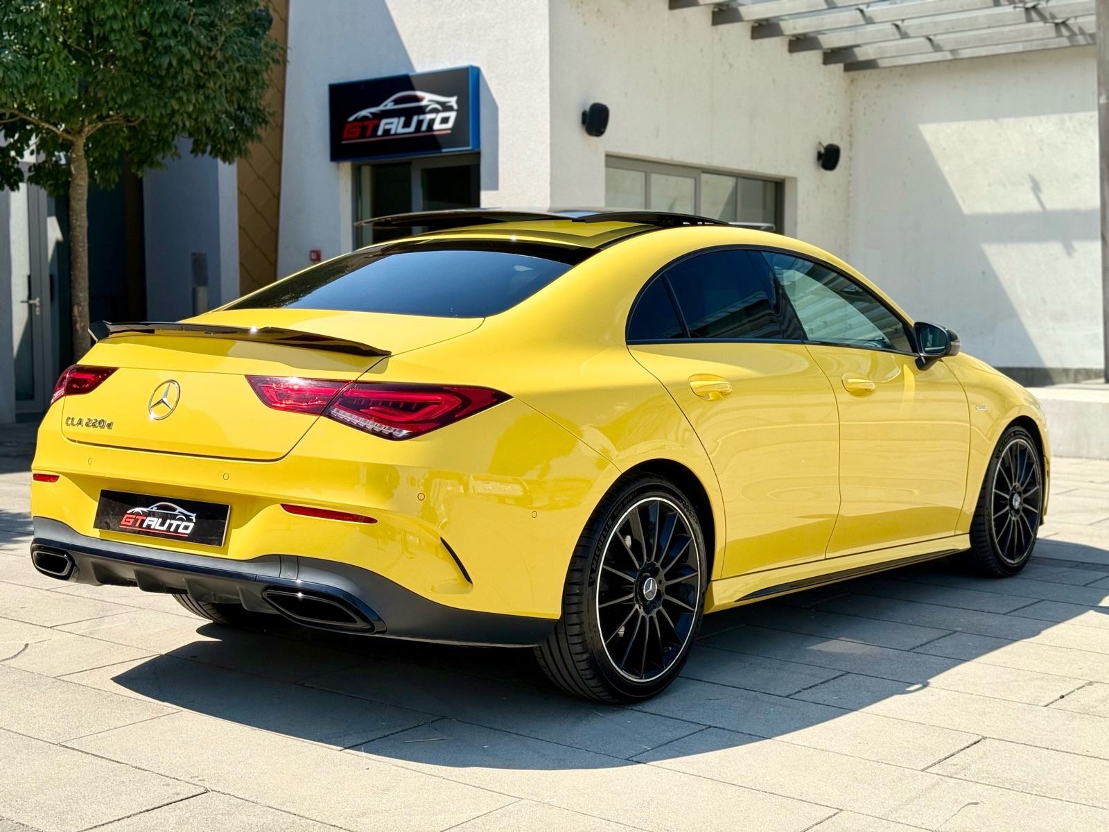 Mercedes-Benz CLA 220D 190ks 2021, AMG ,Pano, Navi, Alu 19, Jamstvo, fotografija 6