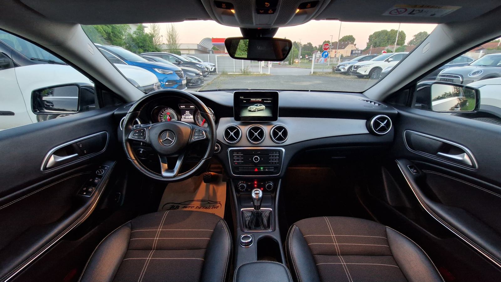 Mercedes-Benz CLA klasa 180, bi-xenon, 18" alu. Navi, fotografija 17