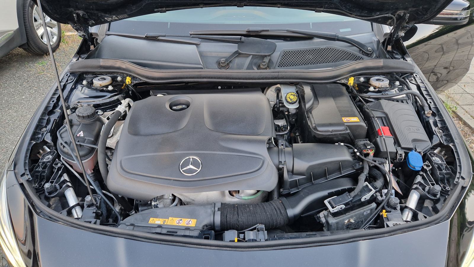 Mercedes-Benz CLA klasa 180, bi-xenon, 18" alu. Navi, fotografija 11