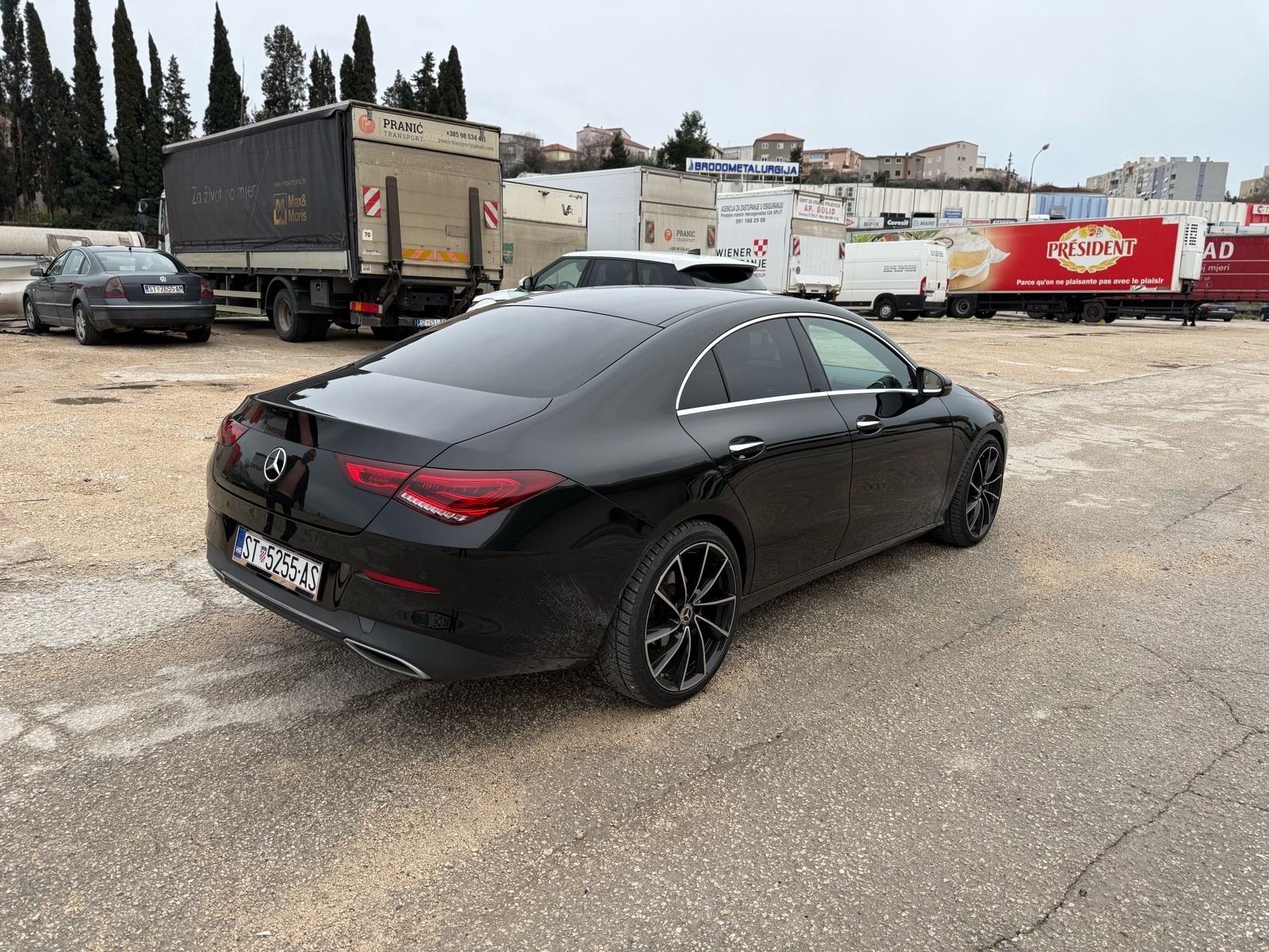Mercedes-Benz CLA klasa 180 d automatik, pogled izvana - slika 1