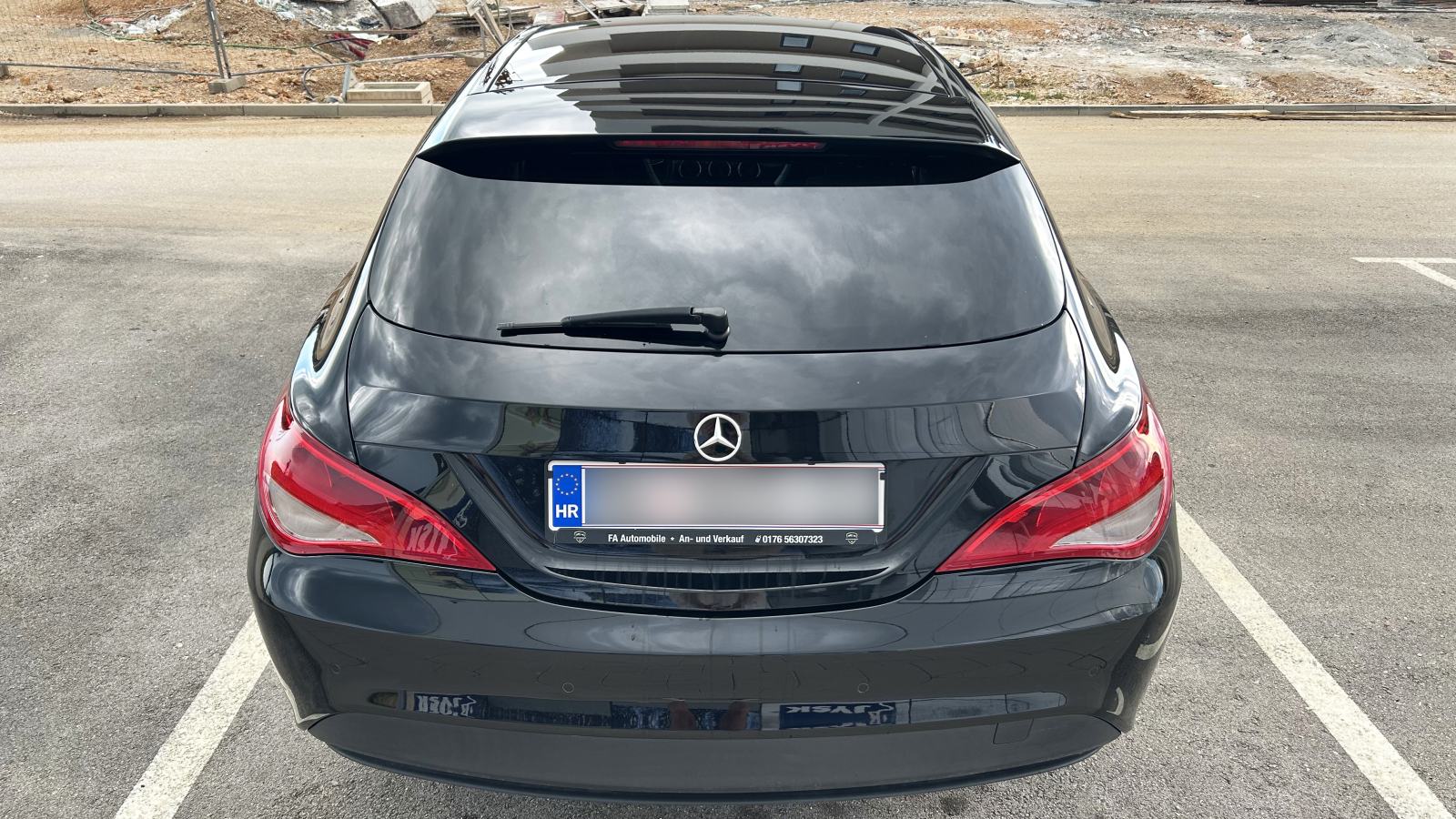 Mercedes-Benz CLA (2017) 180d Shooting Brake 80 kW, 1461 cm3, fotografija 5