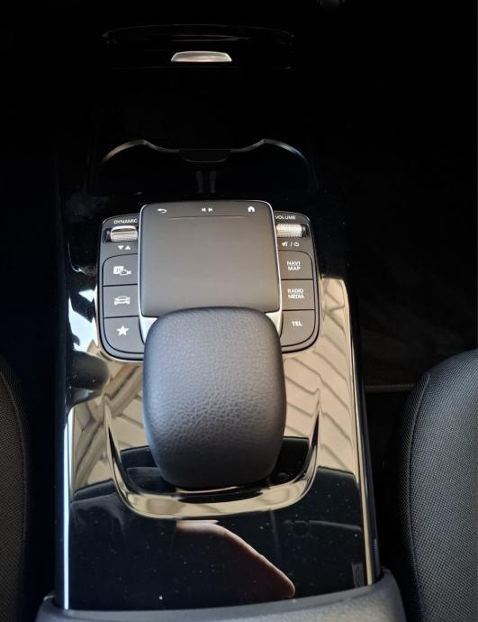 Mercedes-Benz CLA klasa 180 d LEASING BEZ UČEŠĆA I BEZ JAMACA, fotografija 18