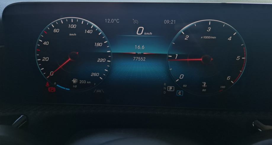 Mercedes-Benz CLA klasa 180 d LEASING BEZ UČEŠĆA I BEZ JAMACA, fotografija 11