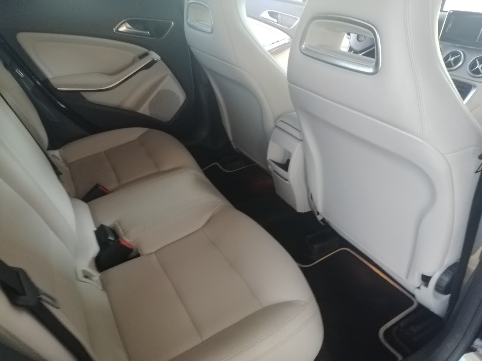 Mercedes-Benz CLA❗ 180CDI❗ ALU 18❗ KAMERA❗ AMBIENT LIGHT ❗, fotografija 14