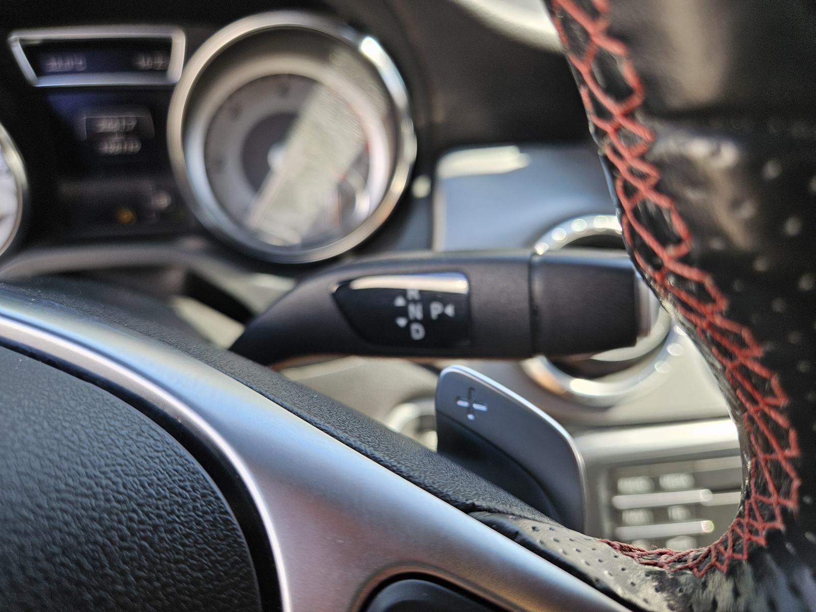 MERCEDES-BENZ CLA 200 CDI AMG - PANO- NAVI- PDC - XEN- TOP PRIMJERAK, fotografija 7