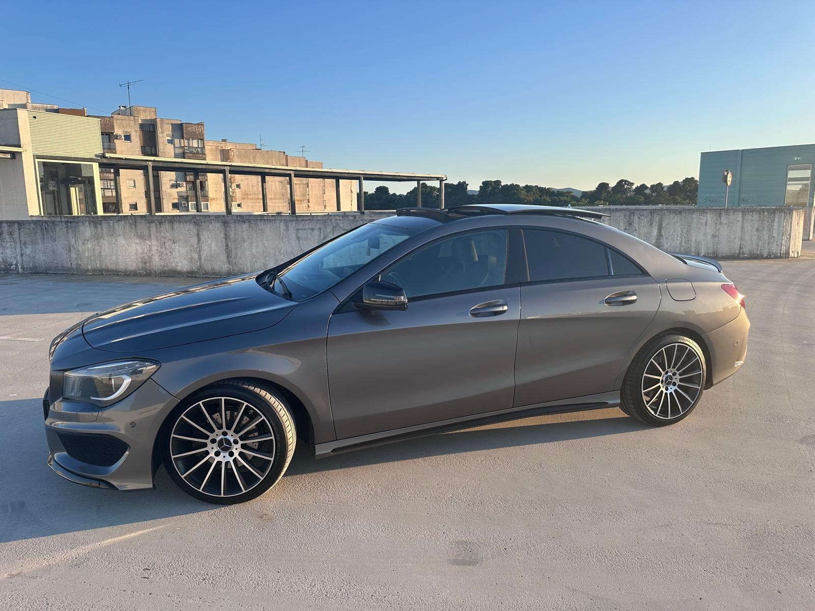 MERCEDES-BENZ CLA 200 CDI AMG - PANO- NAVI- PDC - XEN- TOP PRIMJERAK, fotografija 15