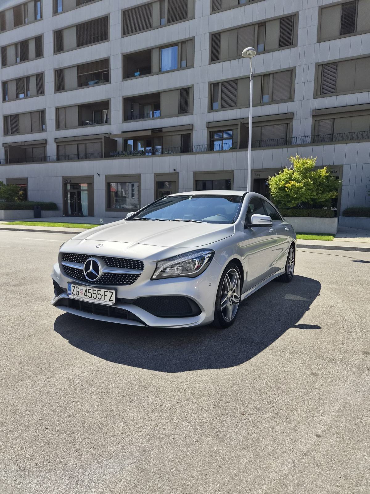 Mercedes-Benz CLA klasa 200 d AMG, fotografija 8