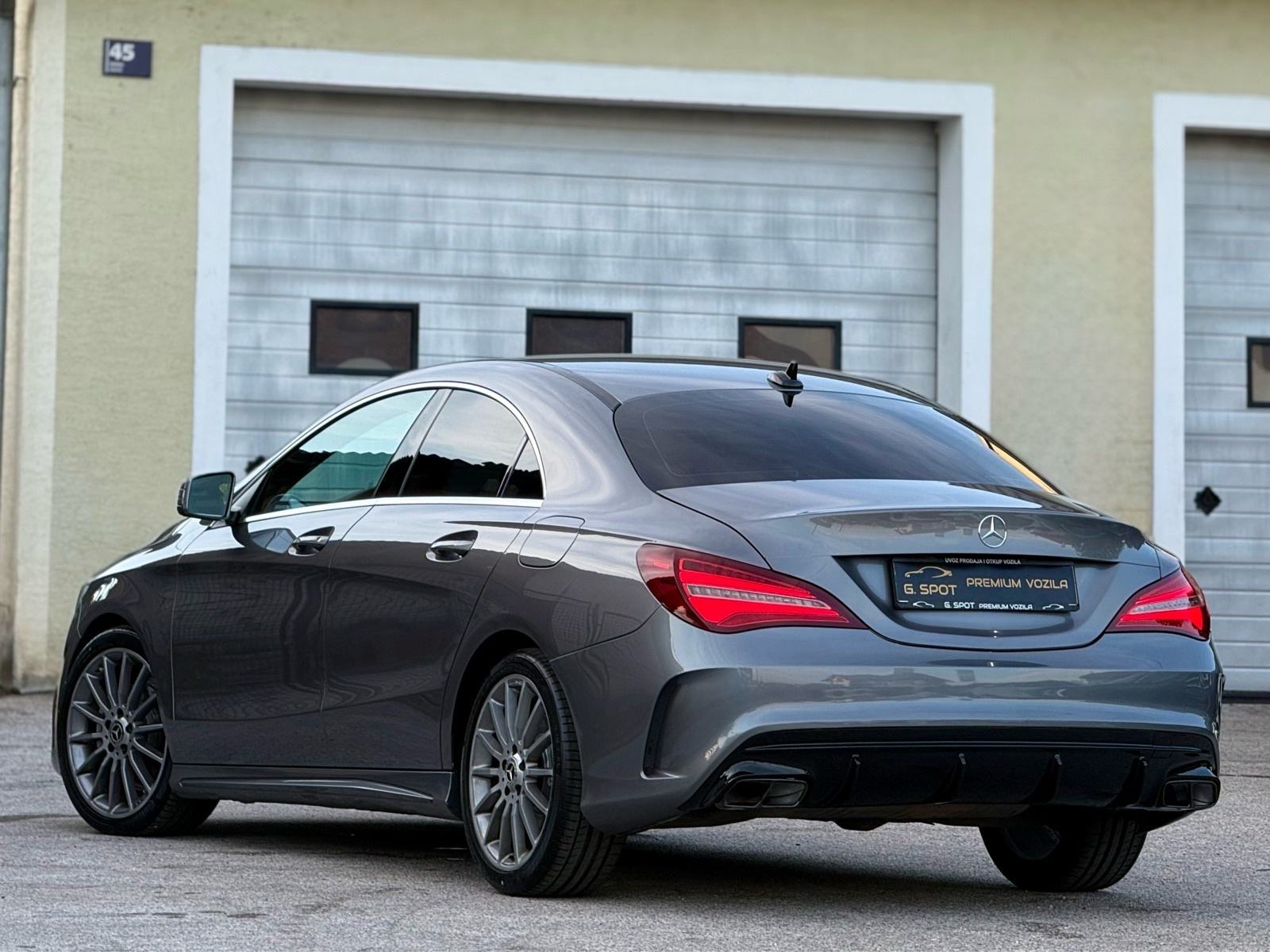 Mercedes-Benz CLA klasa 200 d *AUTOMATIK*AMG*EXCLUSIVE*ILS*AMBIENT*NAV, fotografija 4