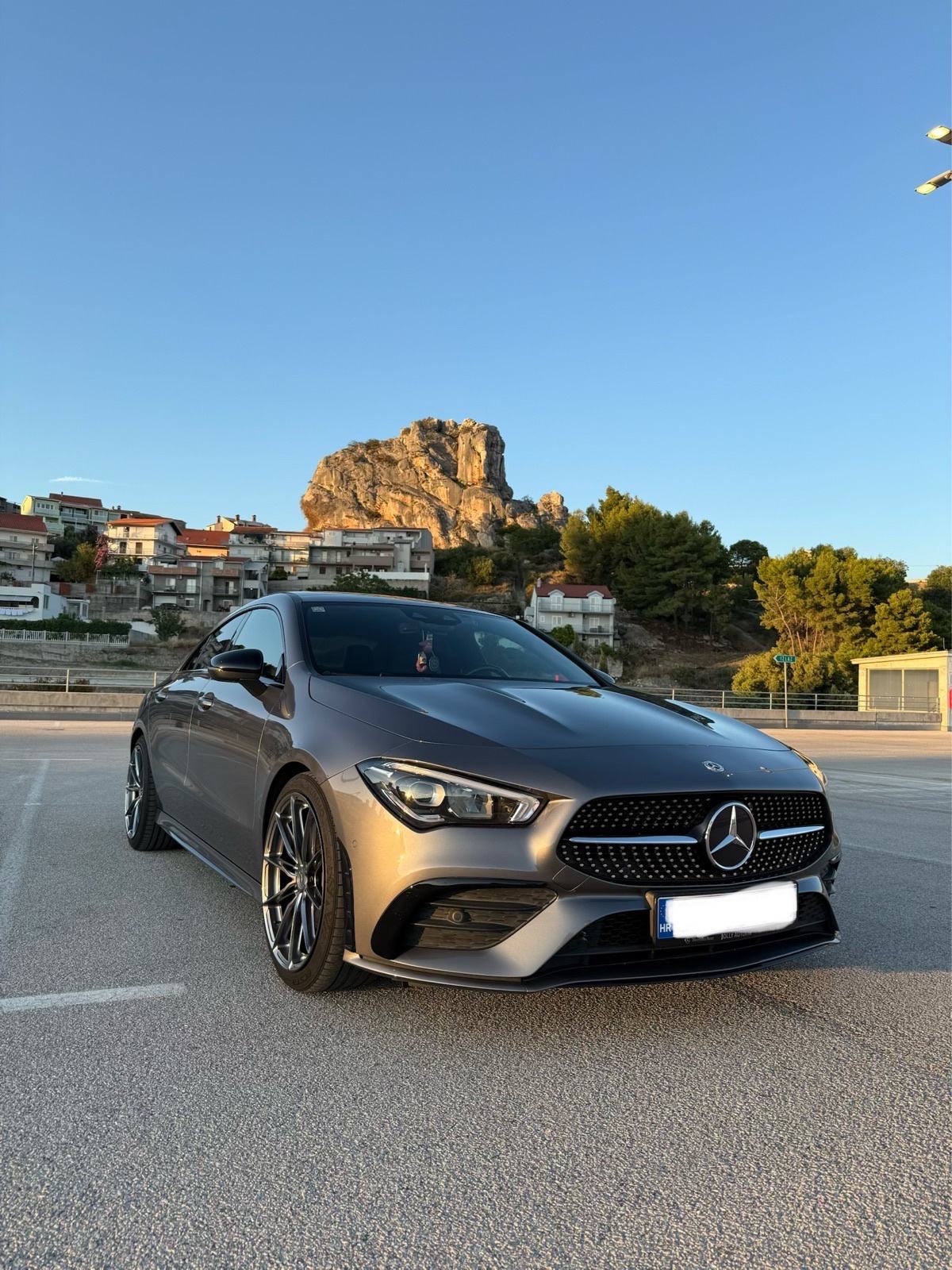 Mercedes-Benz CLA 200 d AMG automatik, fotografija 5