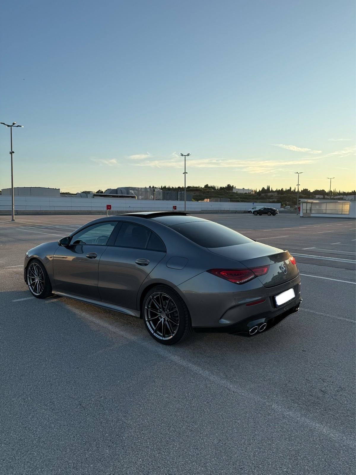 Mercedes-Benz CLA 200 d AMG automatik, fotografija 7
