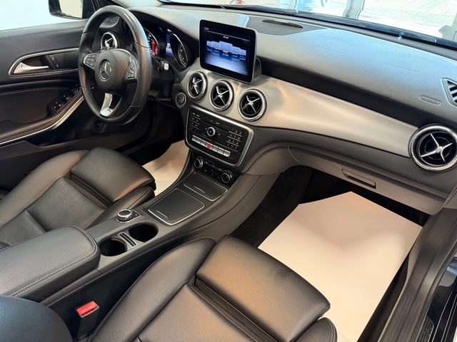 Mercedes-Benz CLA klasa 200 d ***ODLIČAN***, fotografija 11