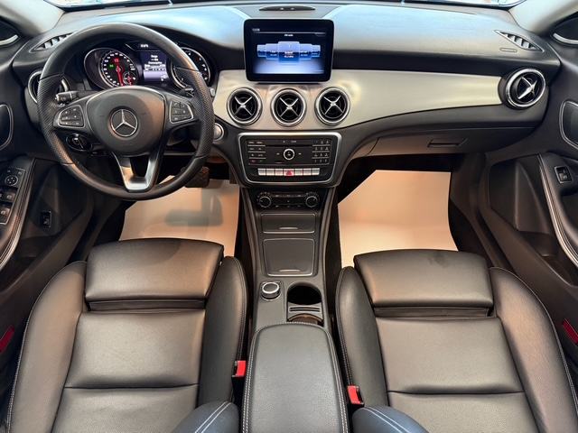 Mercedes-Benz CLA klasa 200 d ***ODLIČAN***, fotografija 13