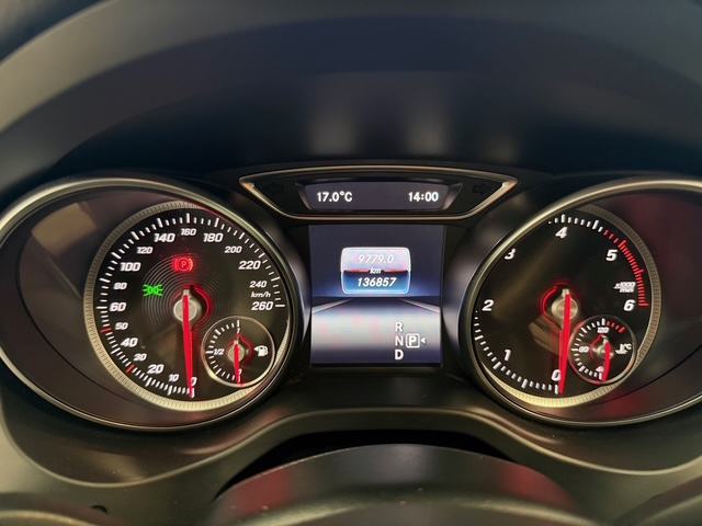 Mercedes-Benz CLA klasa 200 d ***ODLIČAN***, fotografija 18