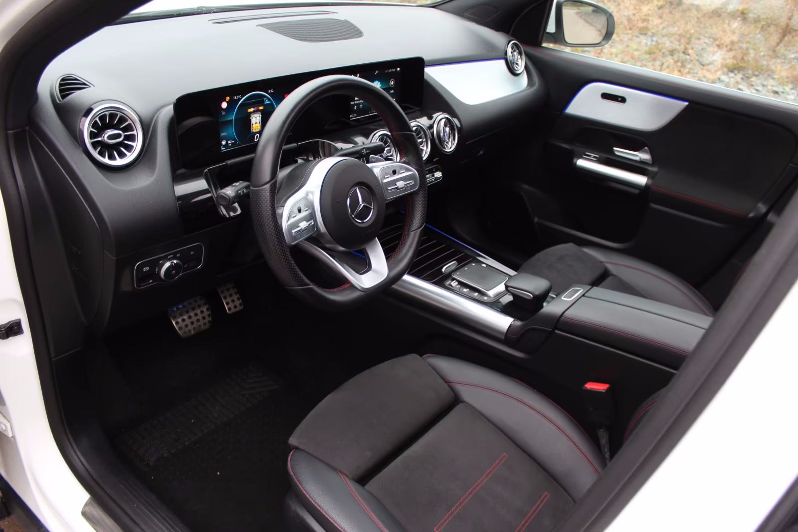 Mercedes-Benz GLA 220D⭐️PANORAMA⭐️4MATIC⭐️AMG-LINE⭐️LED⭐️PDC⭐, fotografija 7
