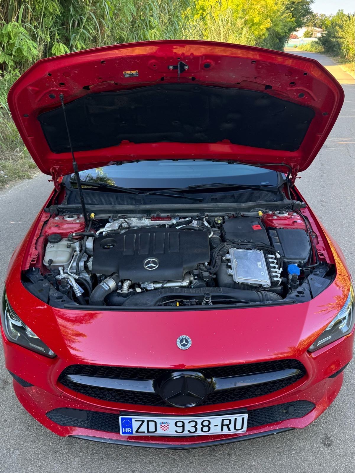 Mercedes-Benz CLA klasa 220 d automatik, fotografija 11