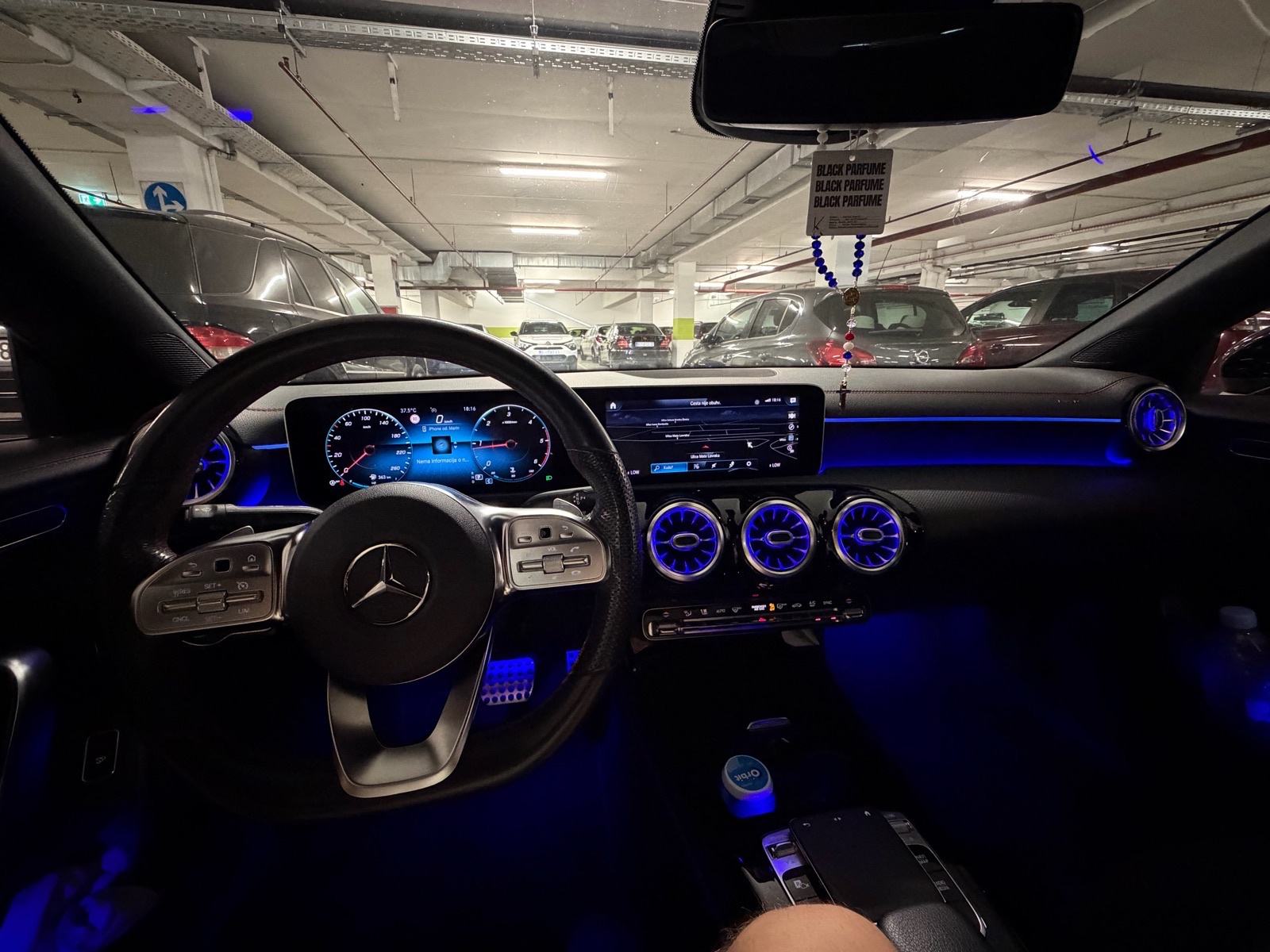 Mercedes-Benz CLA klasa 220 d automatik, fotografija 9
