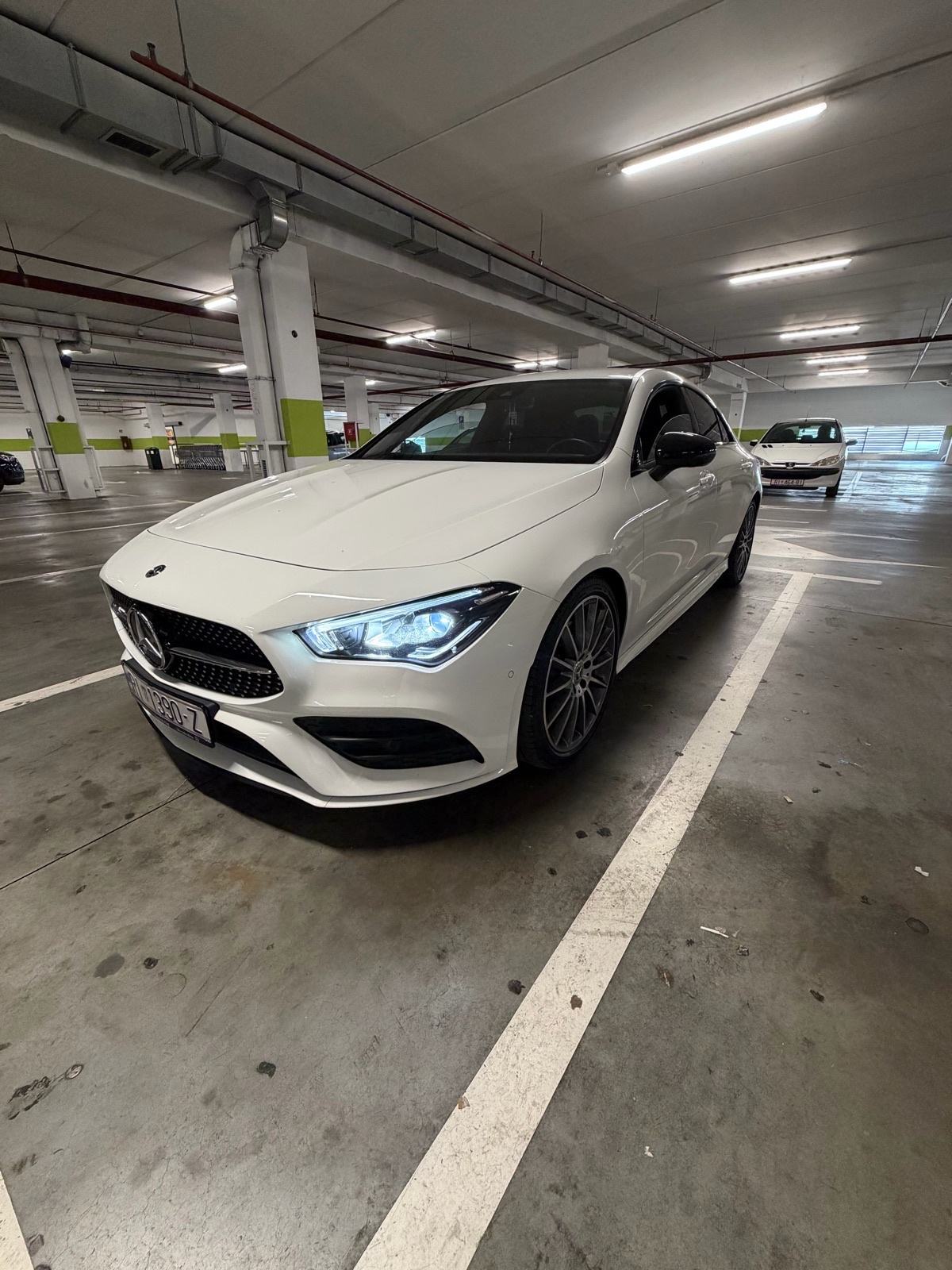 Mercedes-Benz CLA klasa 220 d automatik, fotografija 3