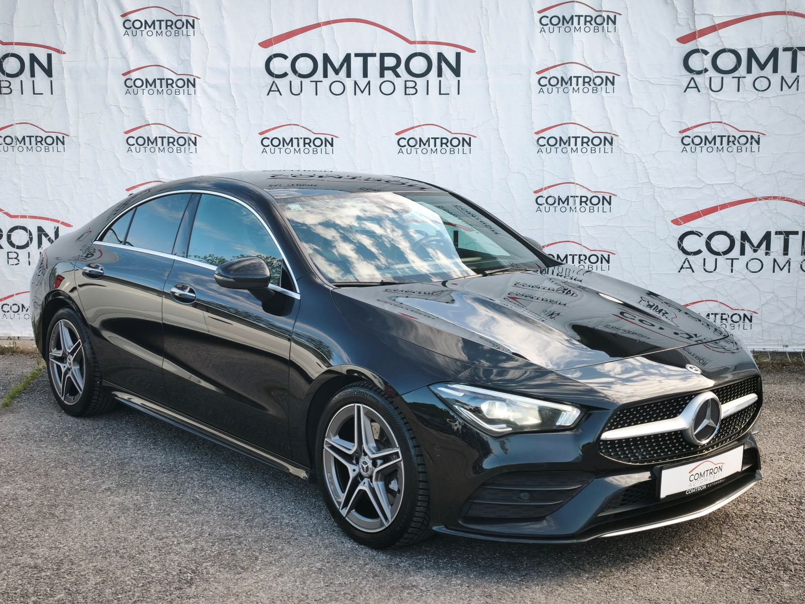 Mercedes-Benz CLA 220 d**AMG Line**, fotografija 3