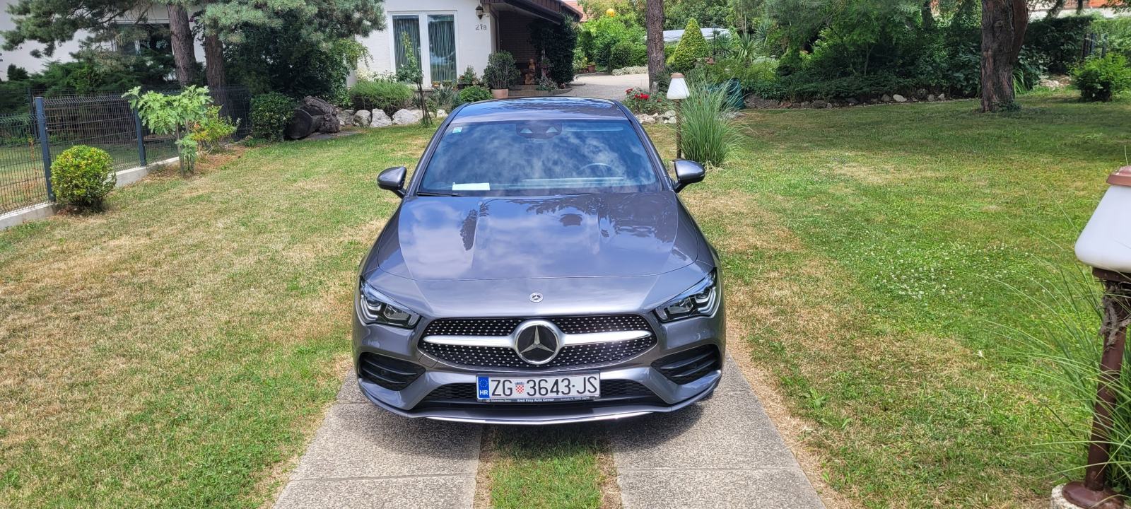 Mercedes-Benz CLA 250e plug in hybrid, fotografija 8