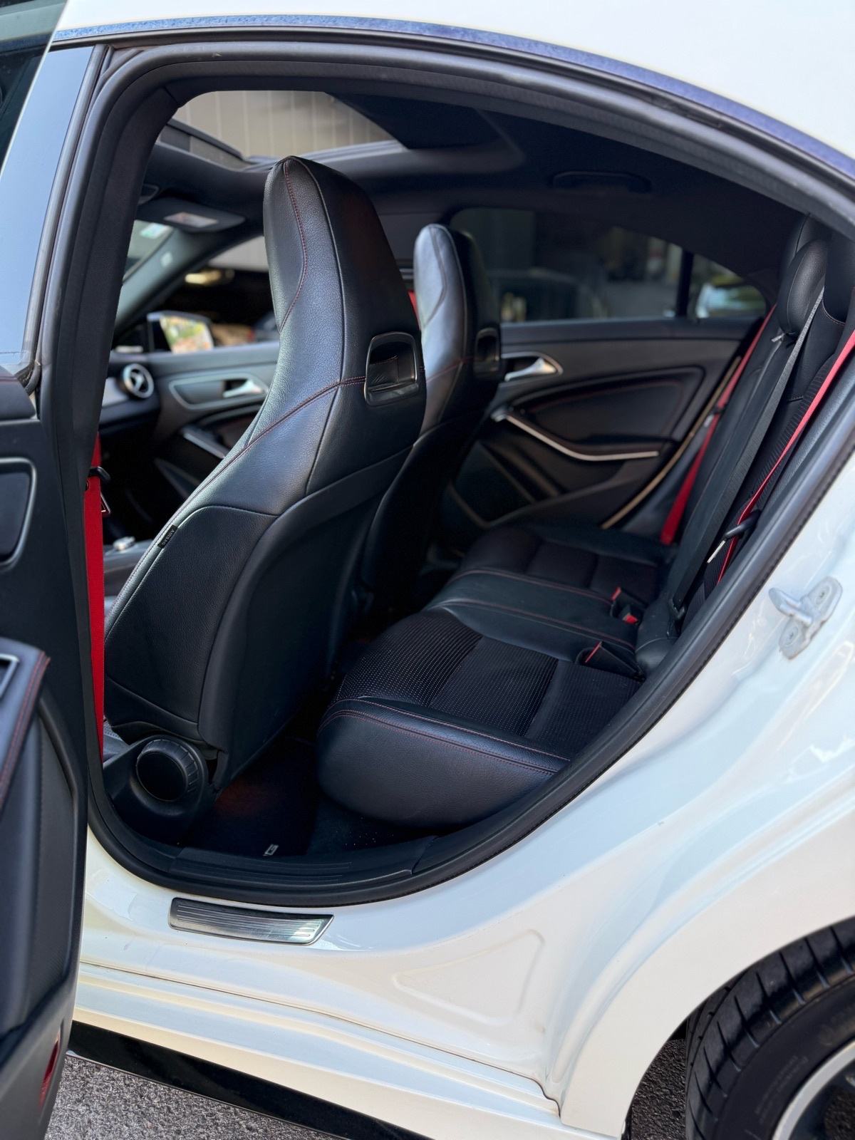 Mercedes-Benz CLA klasa 45 AMG 4MATIC Panorama,Koža,H&K,19”,Zamjena!!, fotografija 8