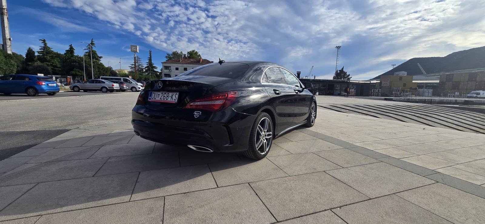 Mercedes-Benz CLA klasa CLA 180 AMG look - Registriran!, fotografija 4