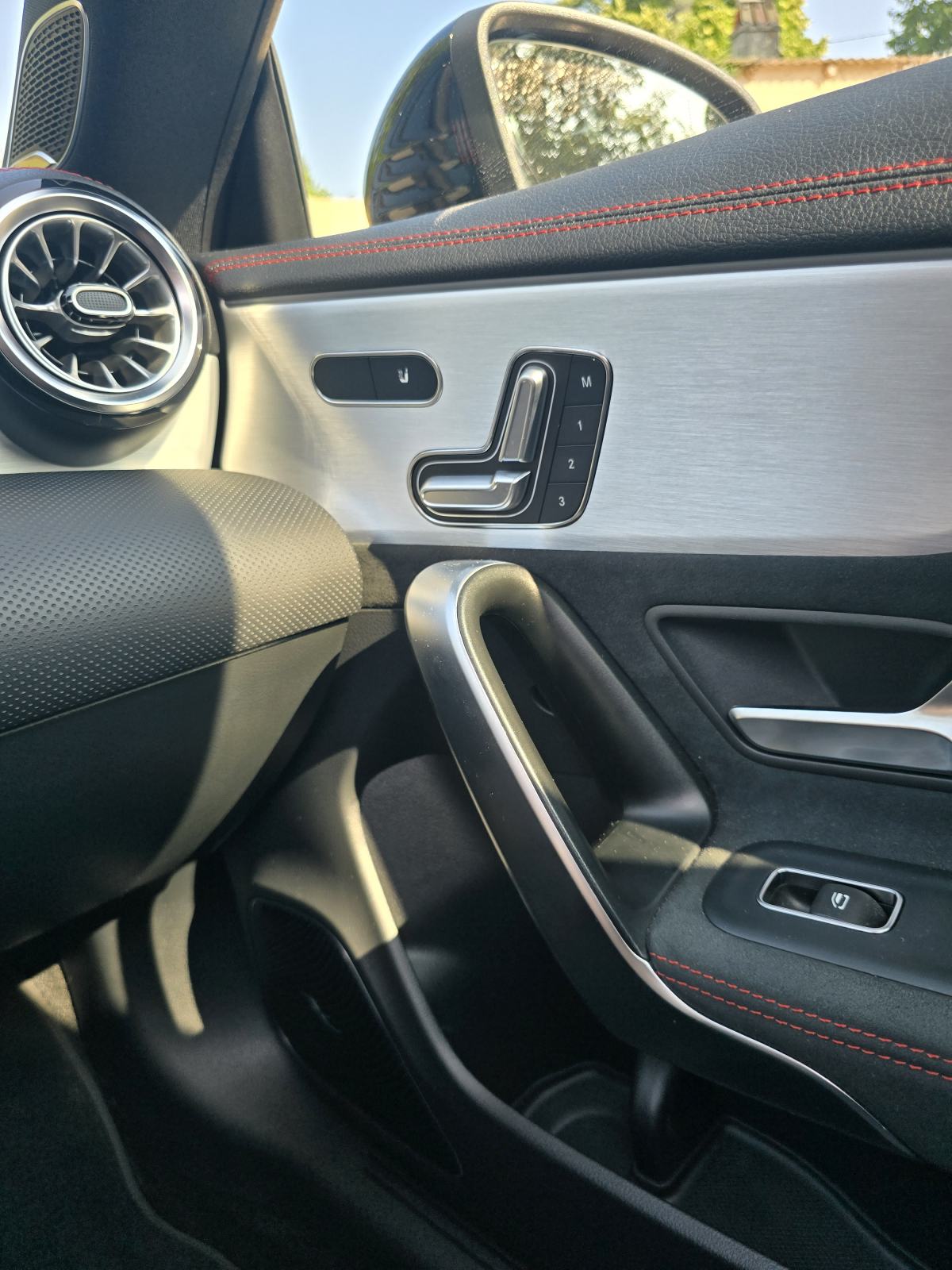 Mercedes CLA AMG Premium | Panorama | 360° | Burmester | LED Matrix |, fotografija 13