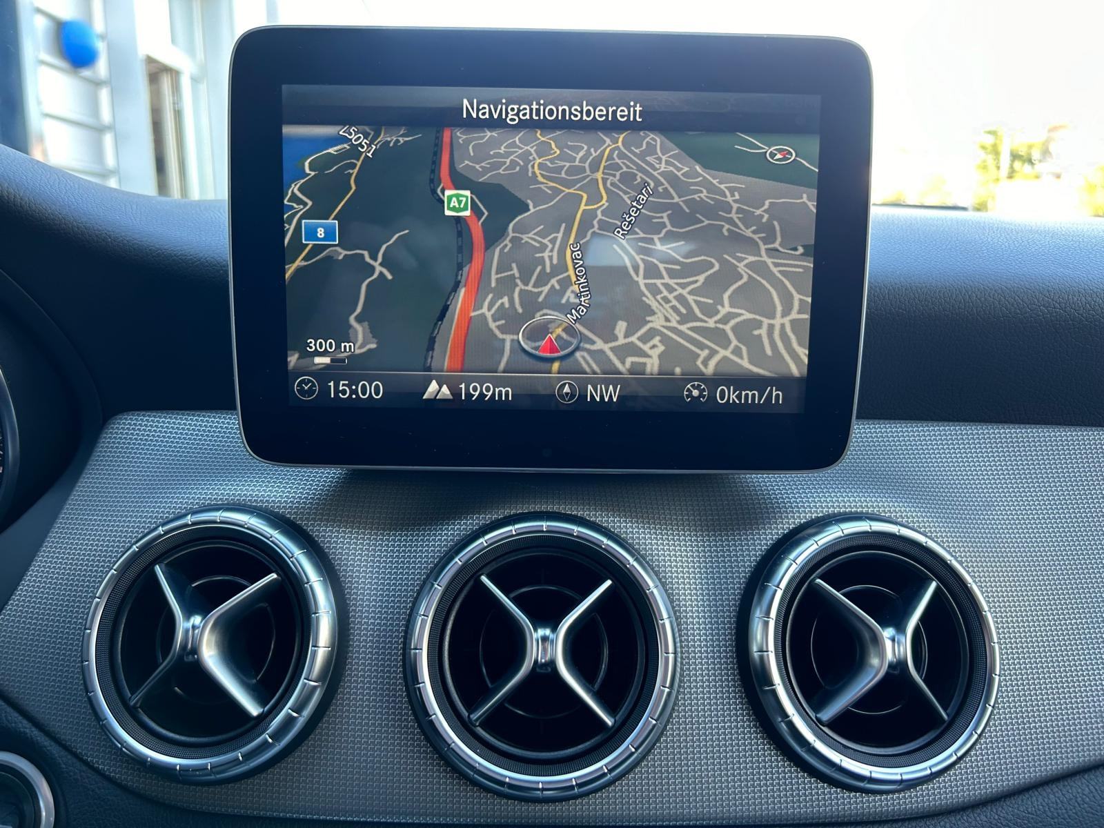 Mercedes-Benz CLA200d - 130000km - LED - NAVI - GARANCIJA - REG GRATIS, fotografija 13