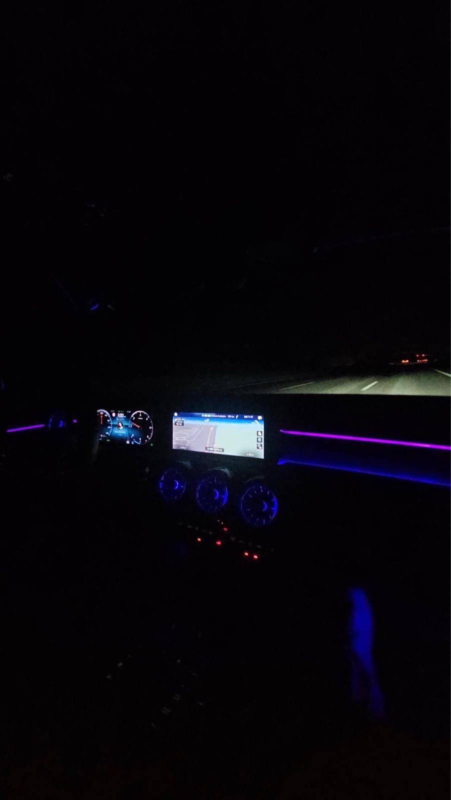 Mercedes-Benz CLA200d- 2.0 150ks-AMBILIGHT-LED-CRNO NEBO, fotografija 13