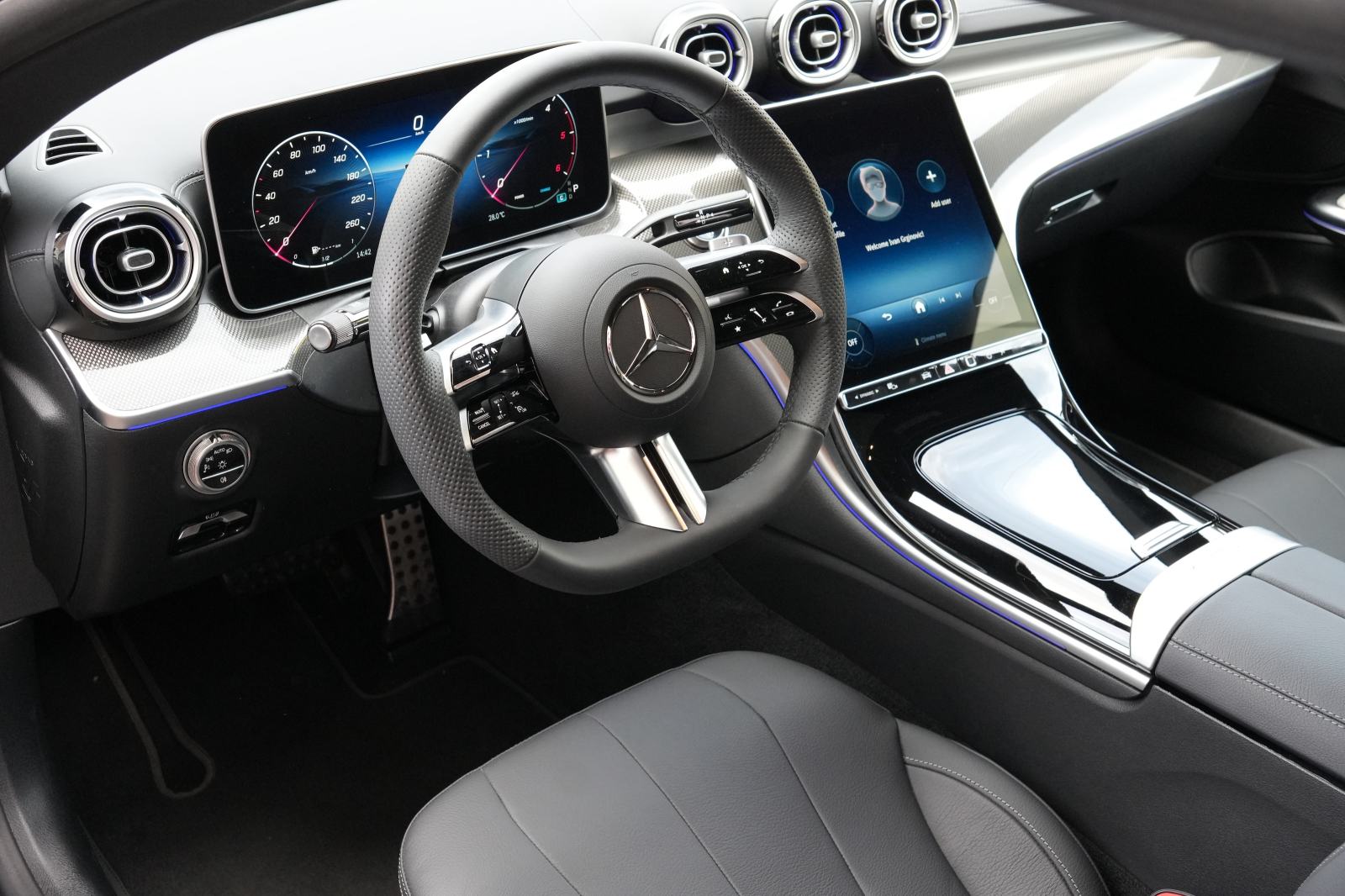 Mercedes-Benz CLE 220 d Coupé AMG Advanced Plus – 2025. MINT / PDV, fotografija 11