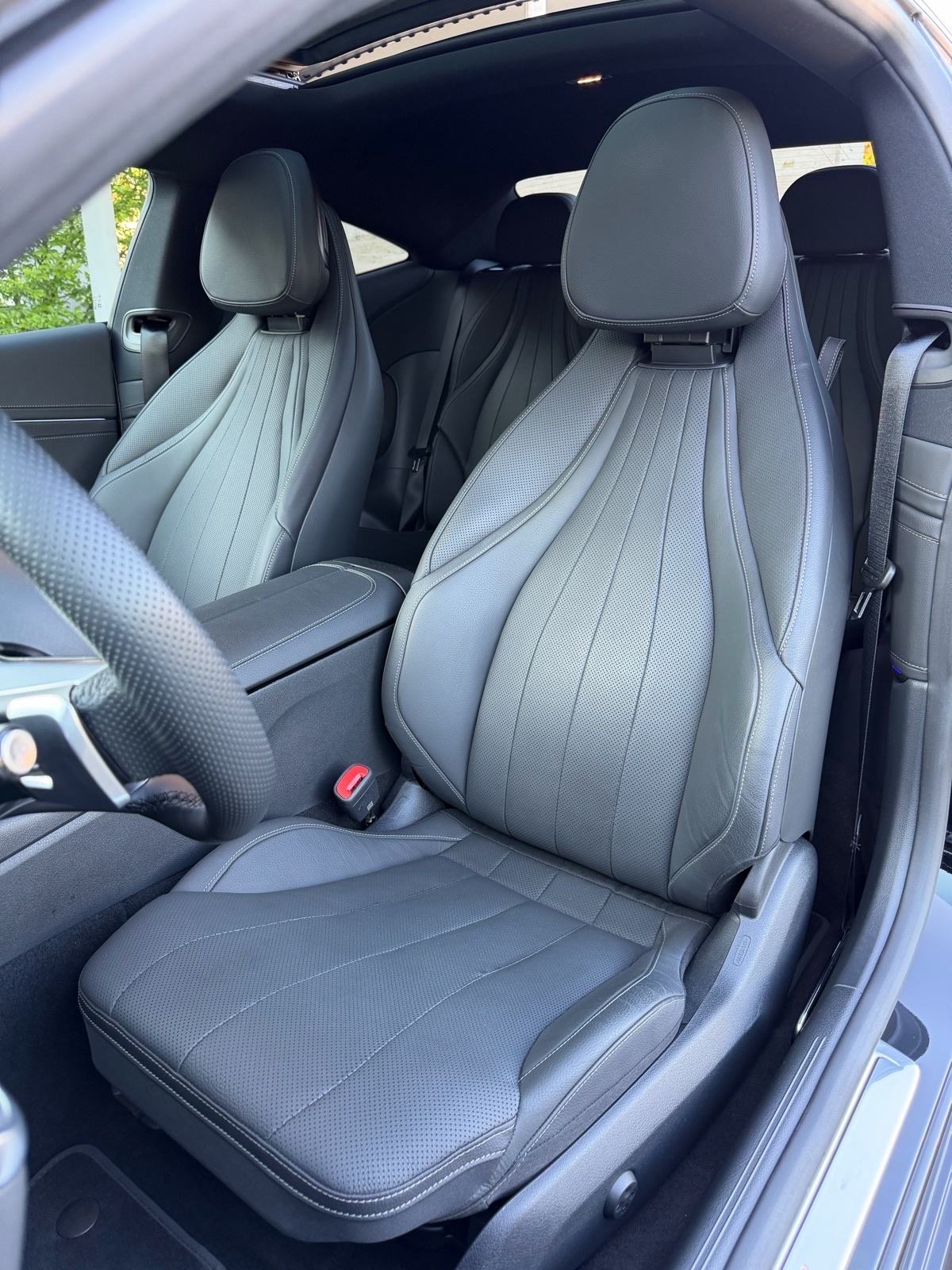 Mercedes-Benz CLE 300 4MATIC AMG LINE,DIGITAL LIGHT,PANO,KAM360,BURMES, fotografija 13