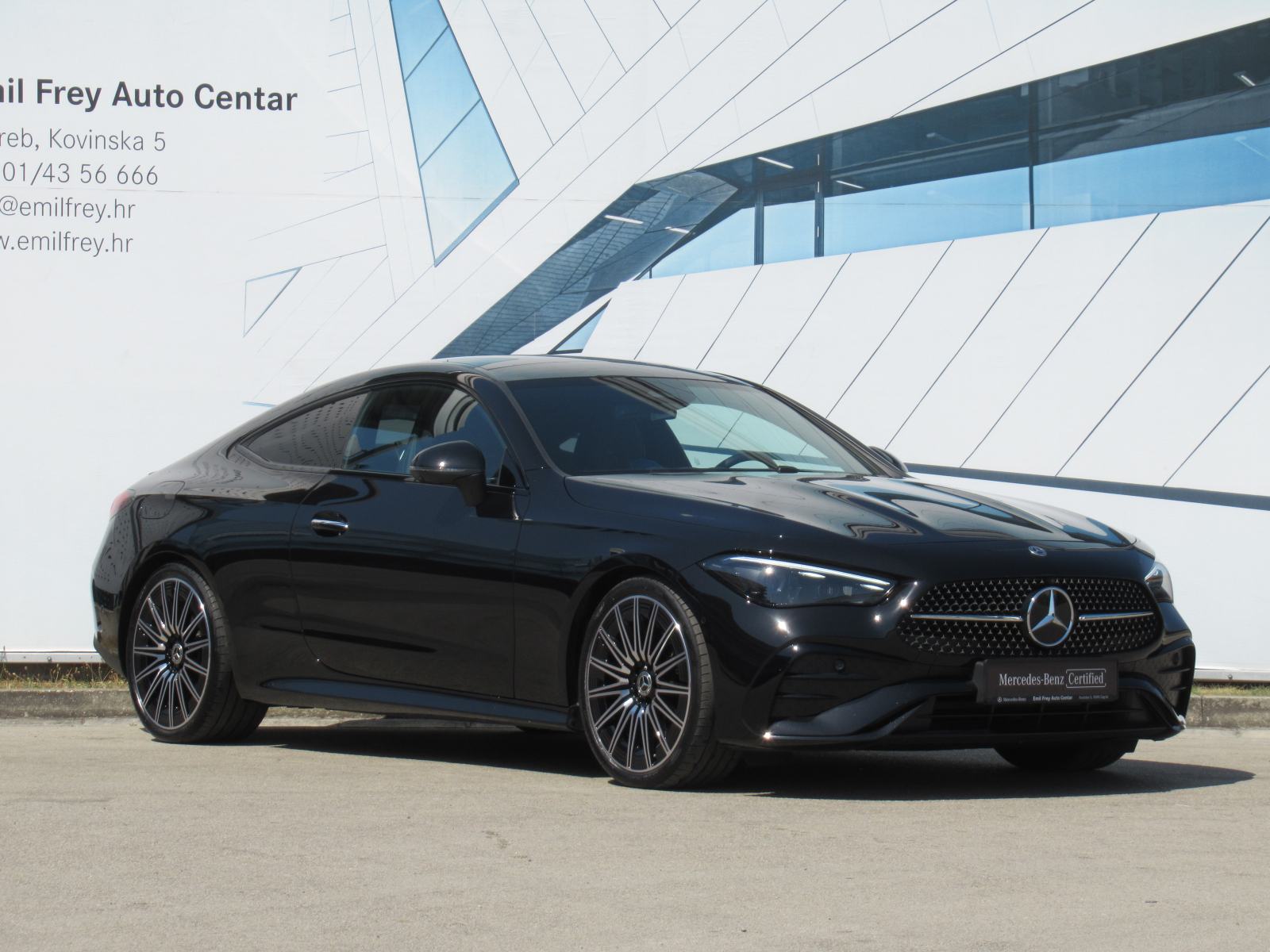 Mercedes-Benz CLE Coupe 220 d AMG Line Premium plus, pogled izvana - slika 3