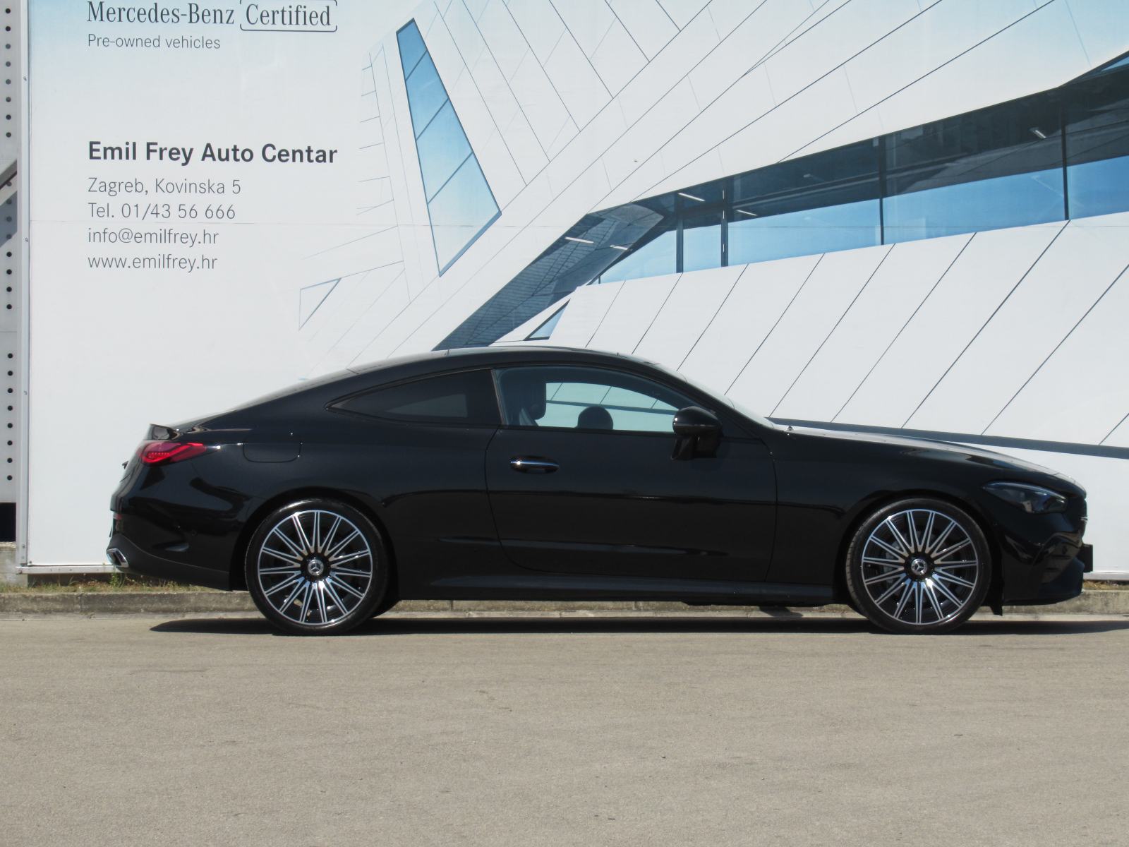 Mercedes-Benz CLE Coupe 220 d AMG Line Premium plus, pogled izvana - slika 5