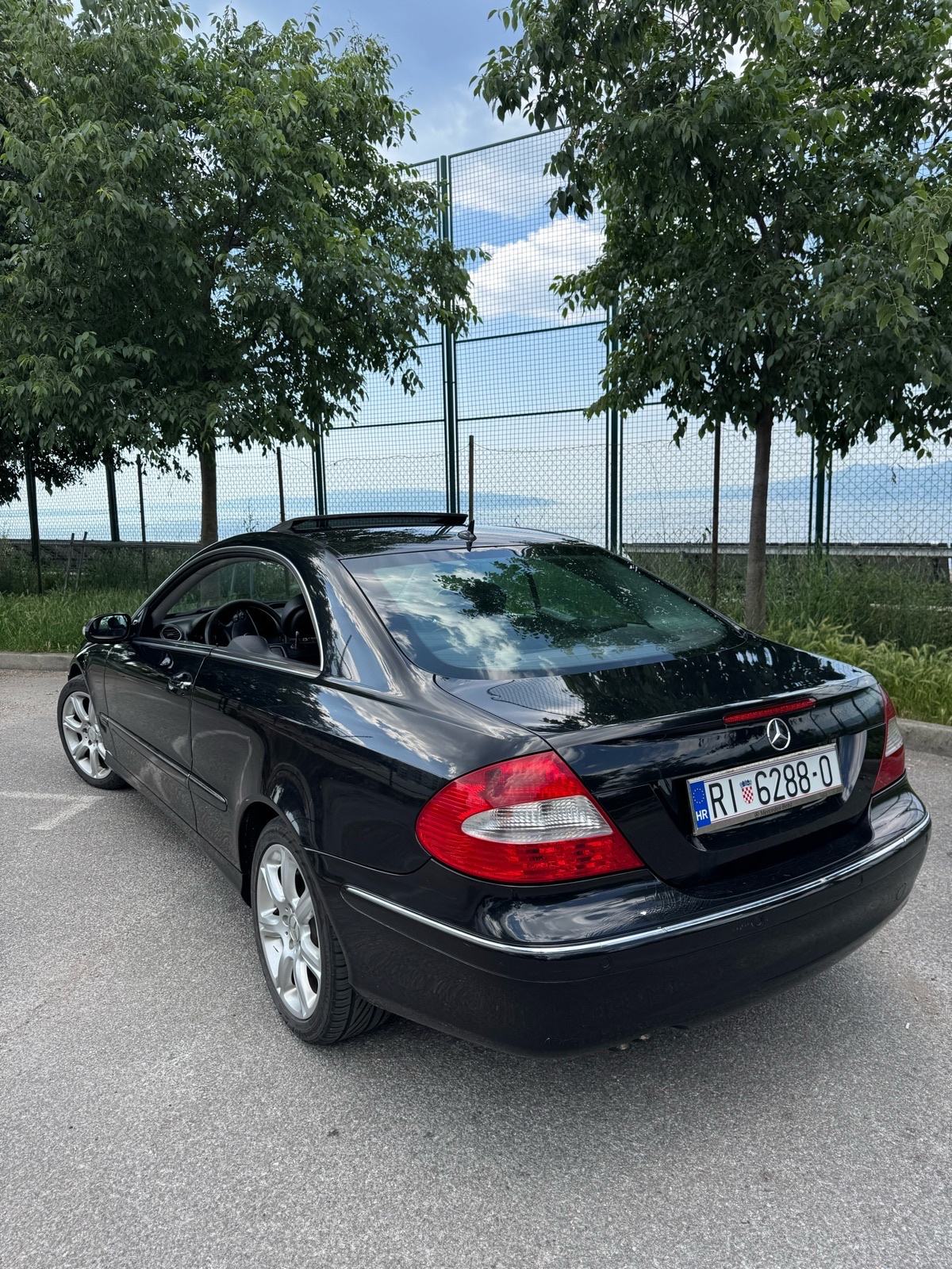 Mercedes-Benz CLK coupe 220 CDI automatik REGISTRIRAN GODINU DANA, fotografija 6
