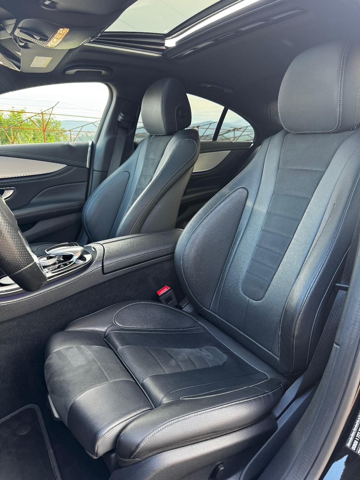 Mercedes-Benz CLS klasa 300 D automatik, fotografija 8