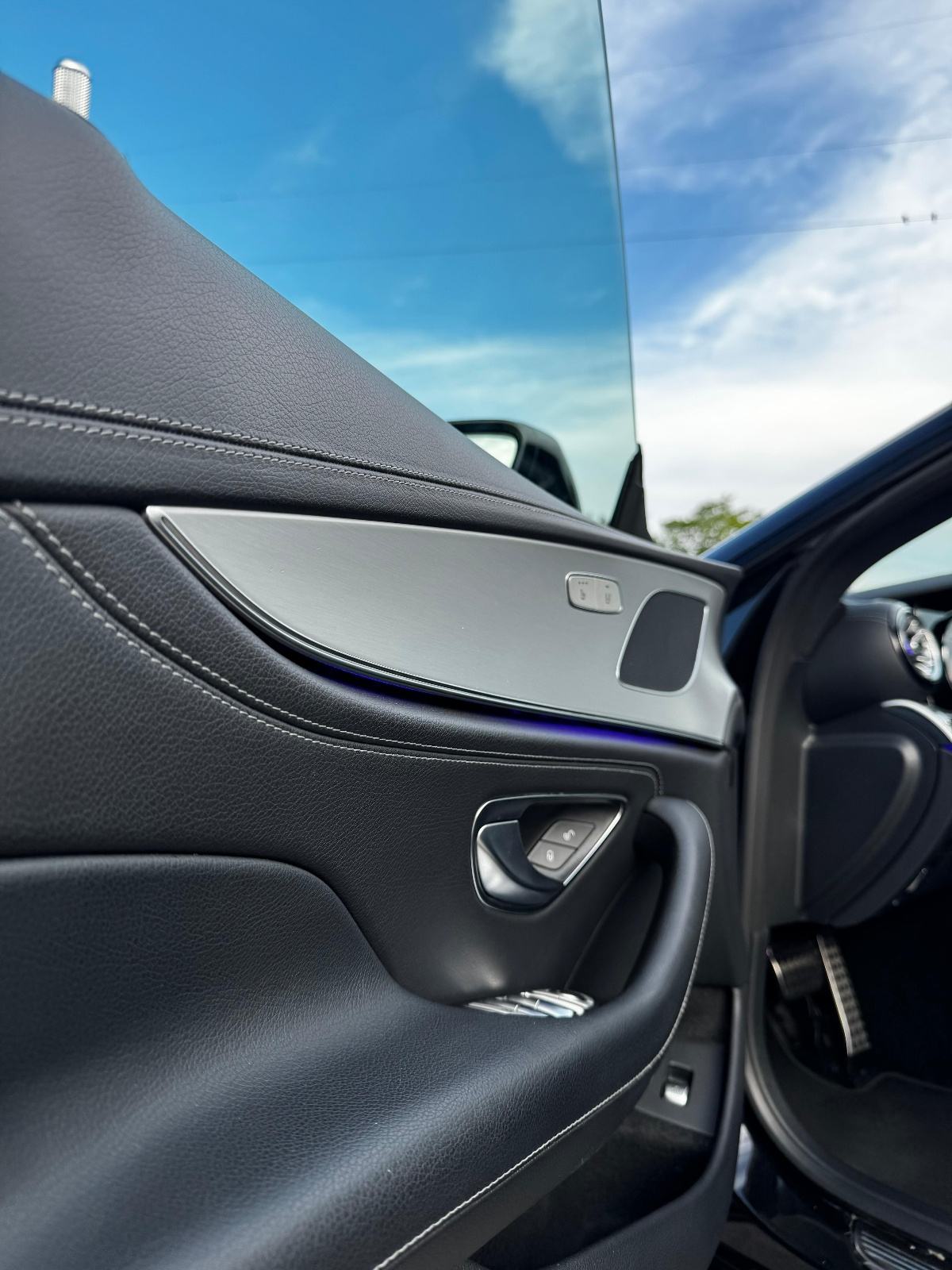 Mercedes-Benz CLS klasa 300 D automatik, fotografija 11