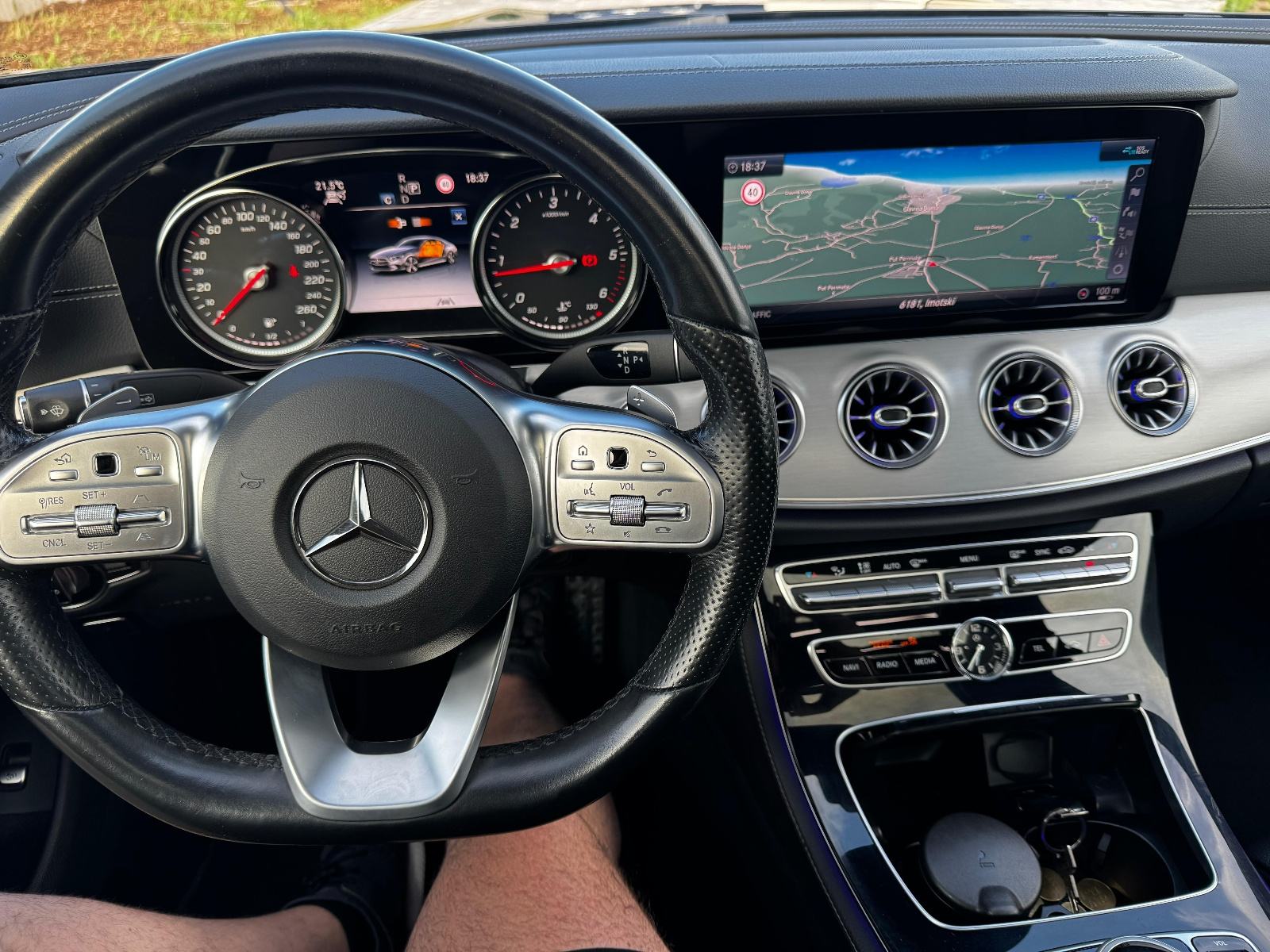 Mercedes-Benz CLS klasa 300 D automatik, fotografija 14