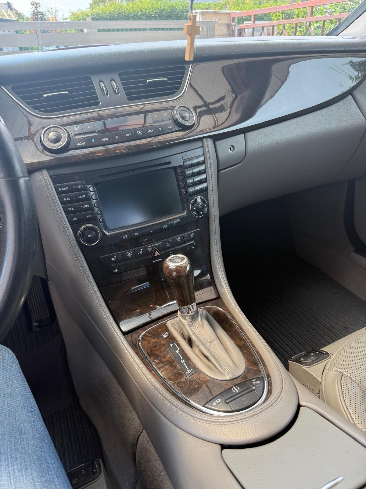 Mercedes-Benz CLS klasa 320 CDI automatik, fotografija 4