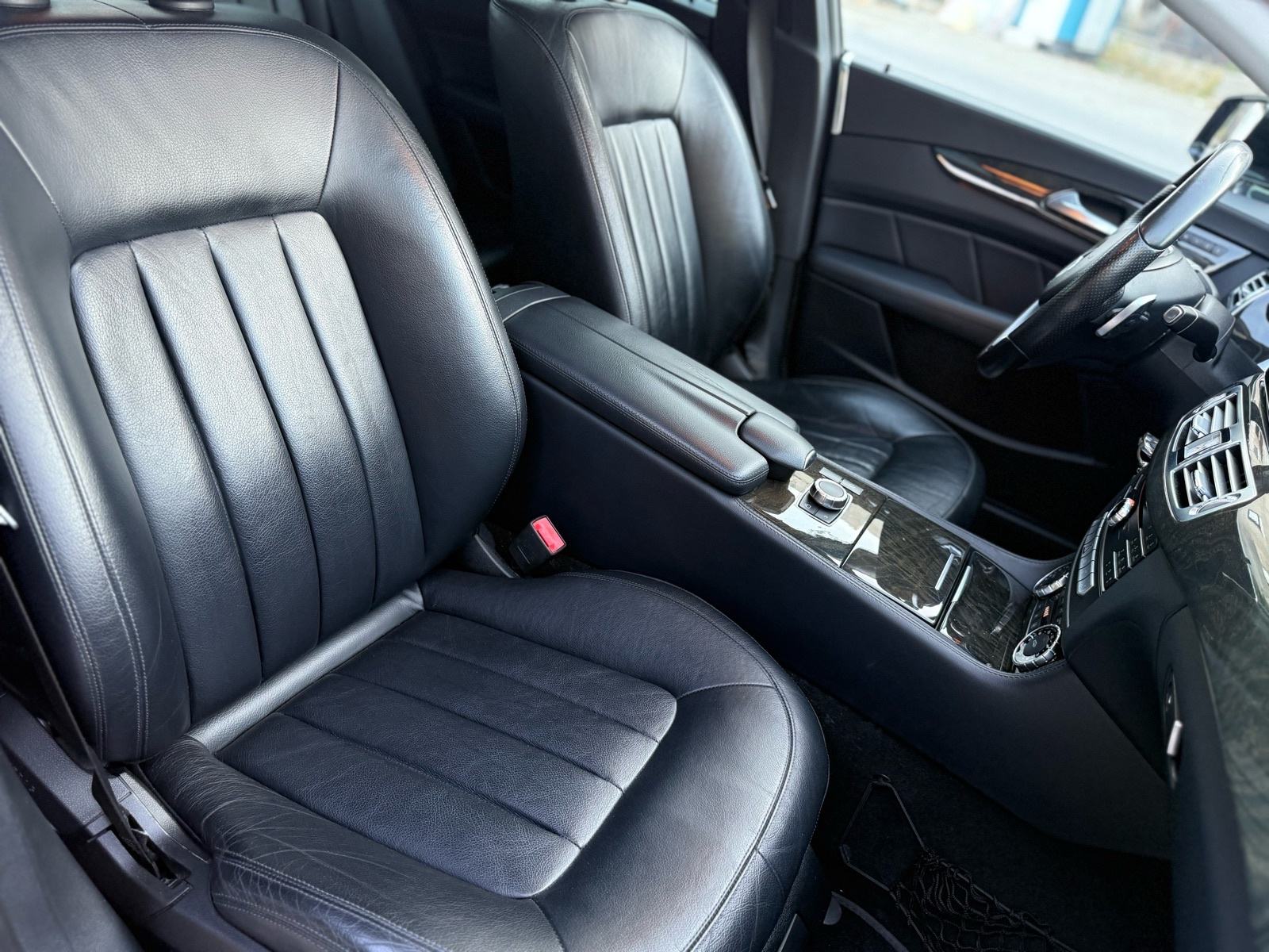 Mercedes-Benz CLS350d 4matic Bluetec, fotografija 13