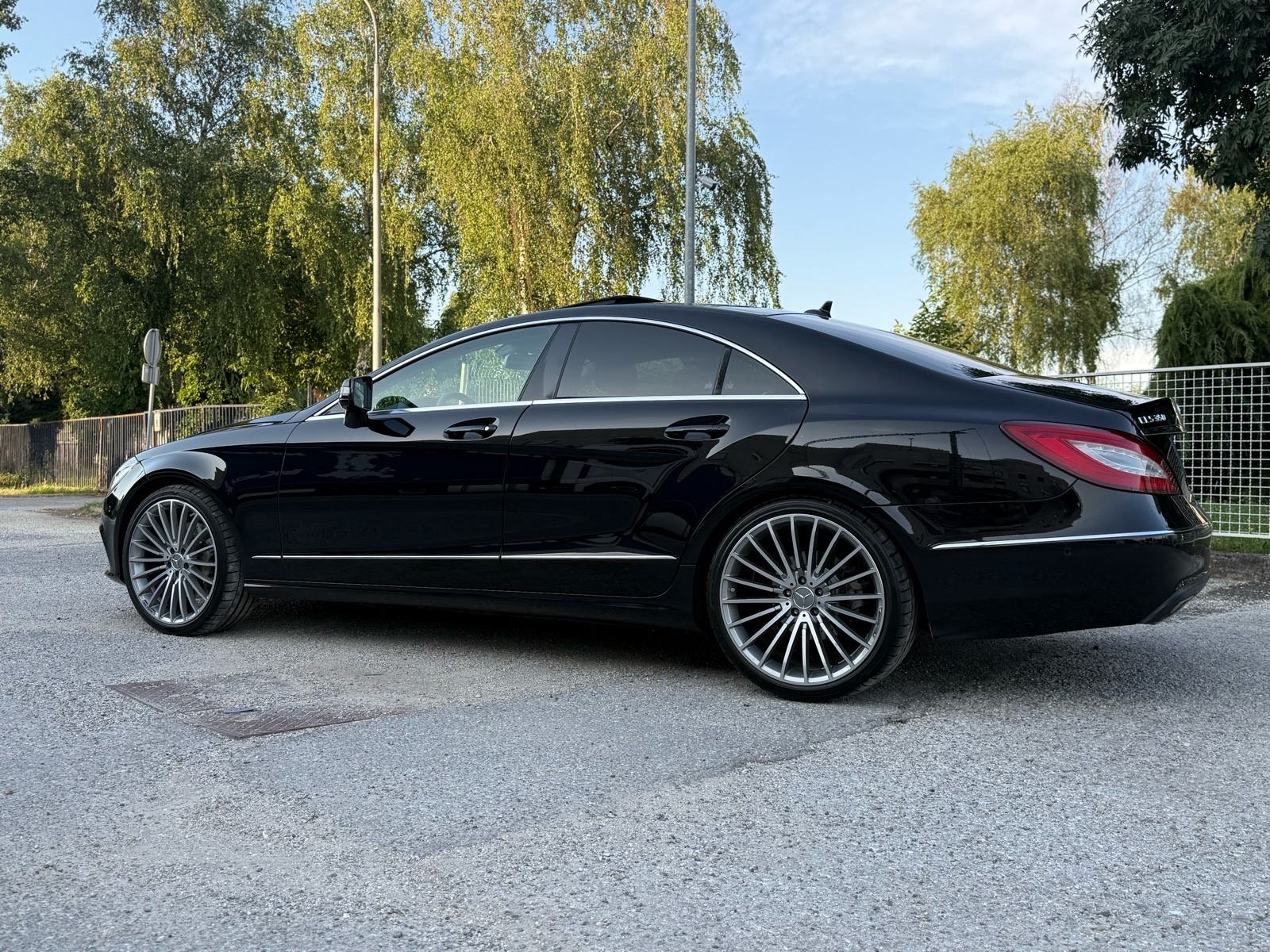 Mercedes-Benz CLS350d 4matic Bluetec, pogled izvana - slika 5